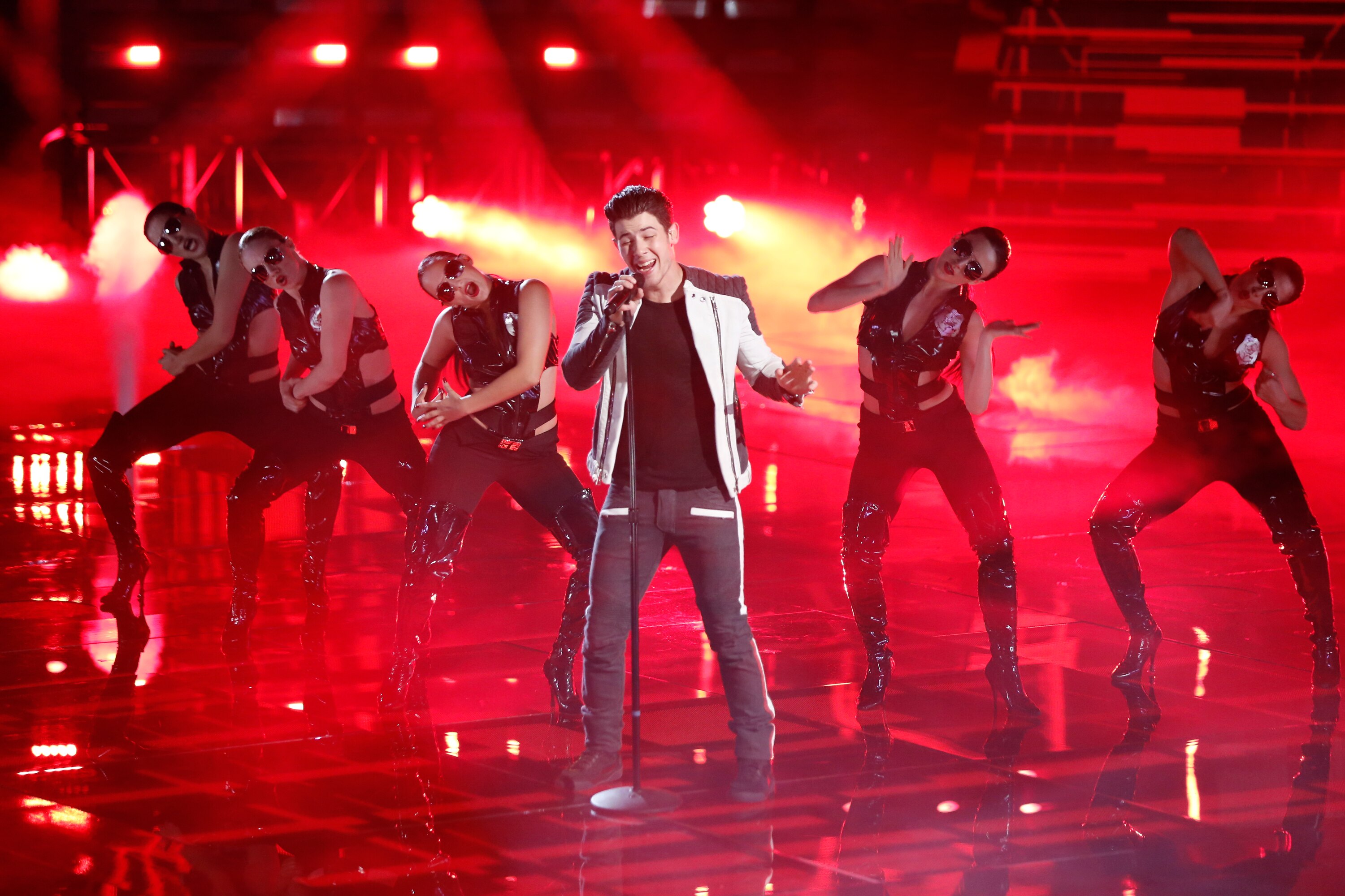 The Voice Nick Jonas Performs on The Voice Photo 2308006