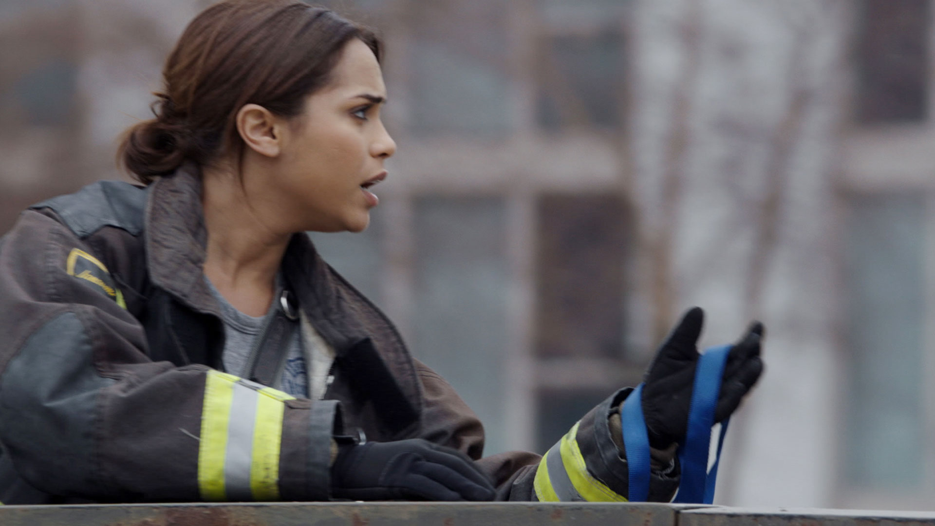 Watch Chicago Fire Highlight: Dawson's Risky Rescue - NBC.com