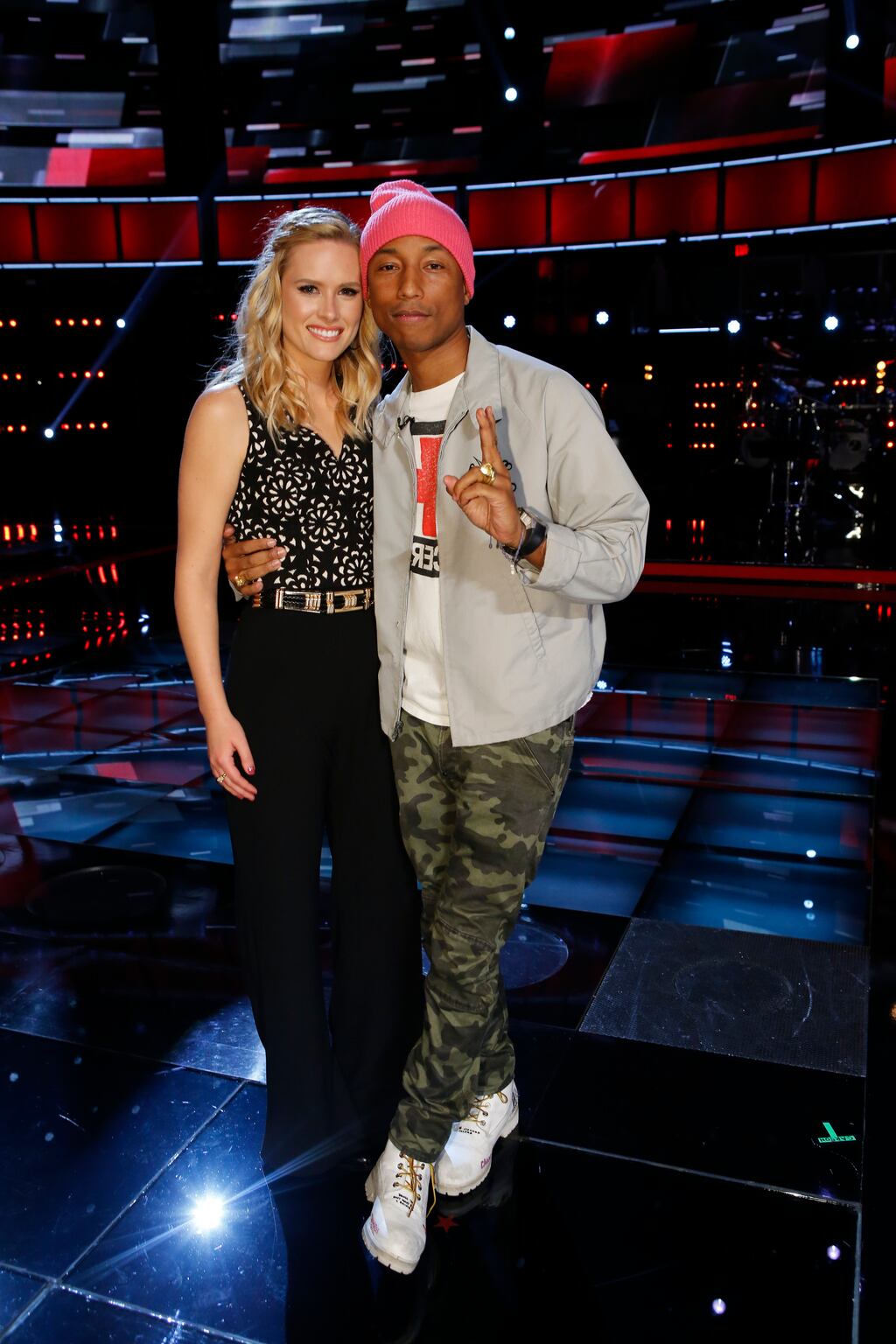 The Voice Backstage at The Live Top 10 Eliminations Photo 2850181