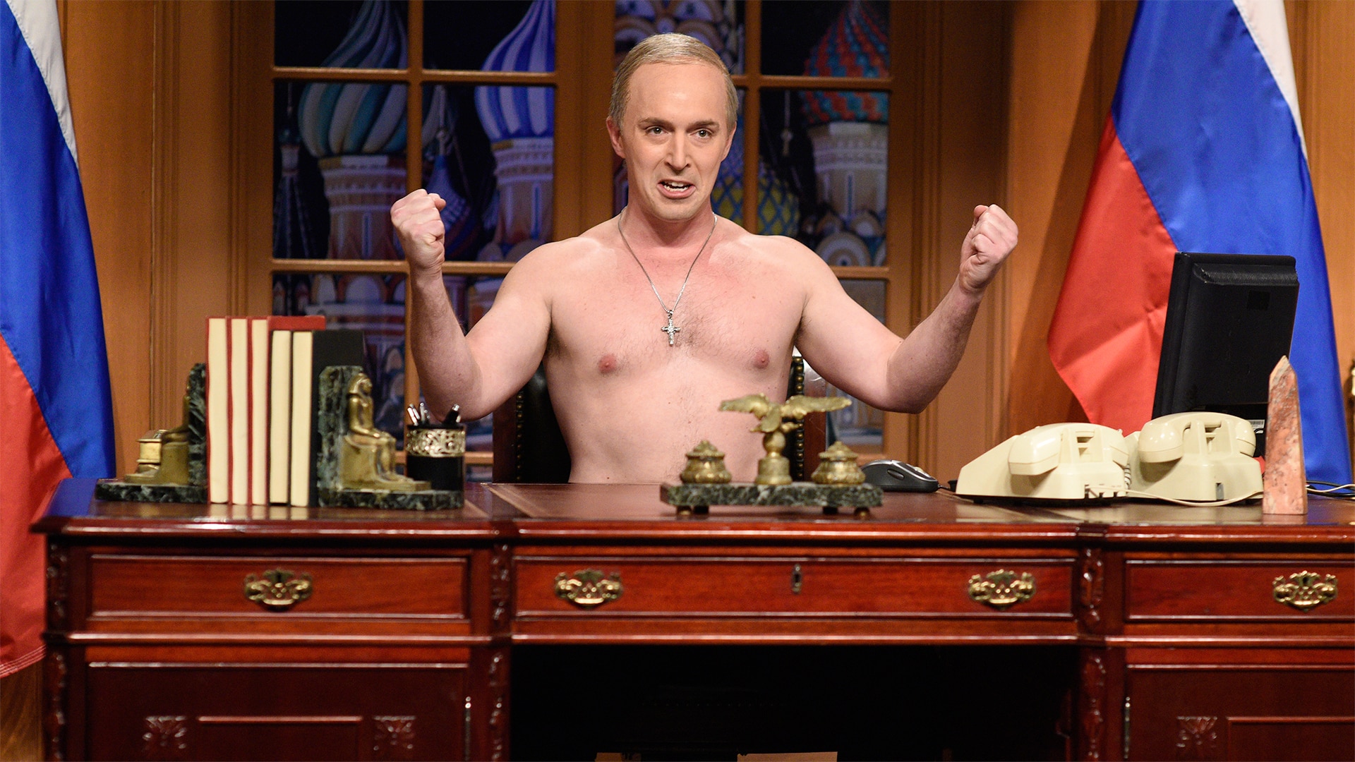 Watch Saturday Night Live Highlight Vladimir Putin Cold Open