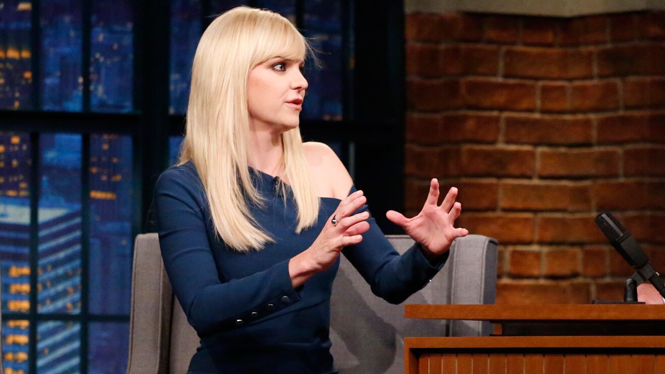 Watch Late Night with Seth Meyers Interview: Anna Faris Explains Why