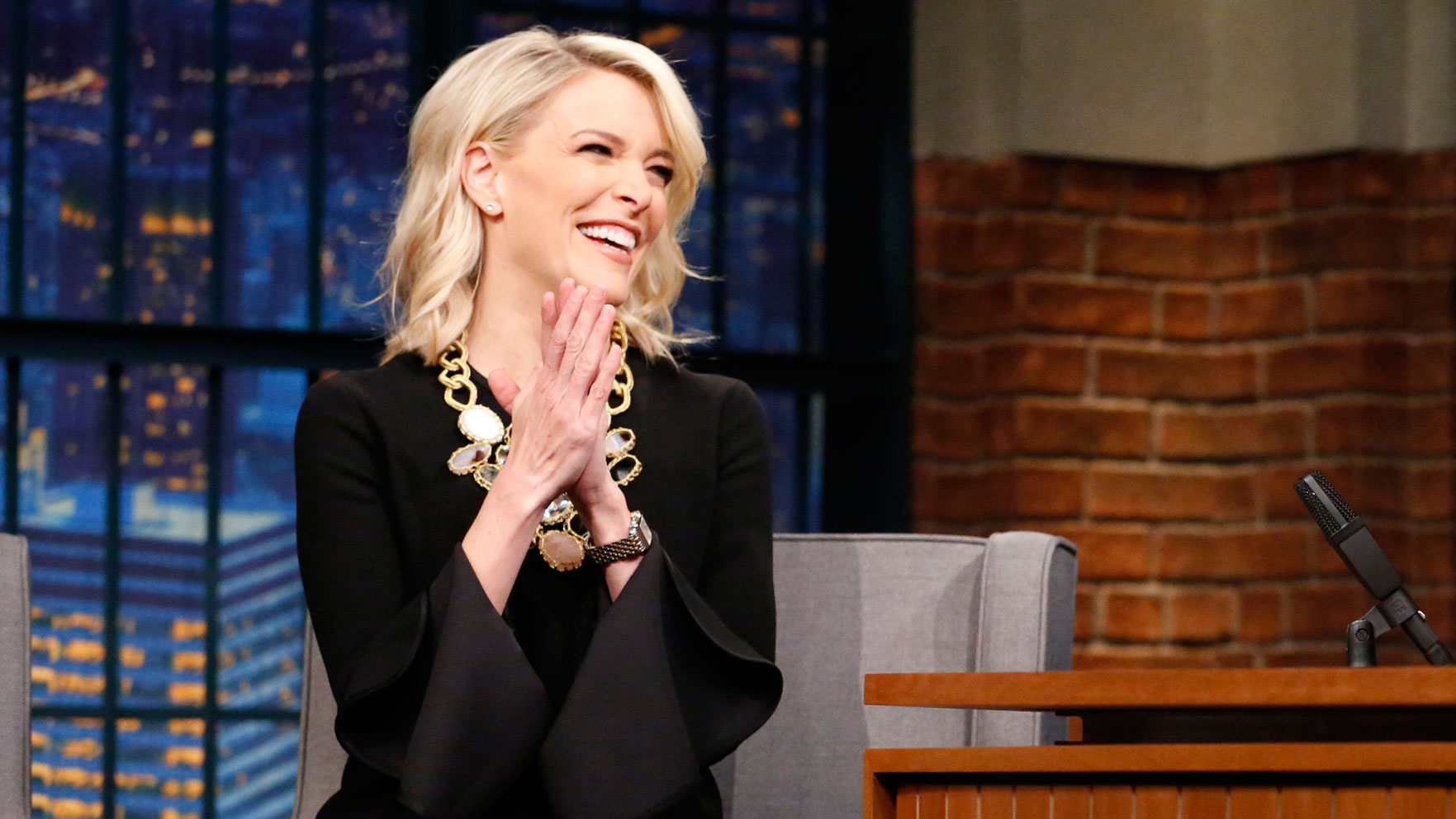 Watch Late Night with Seth Meyers Interview Megyn Kelly Doesn't Miss