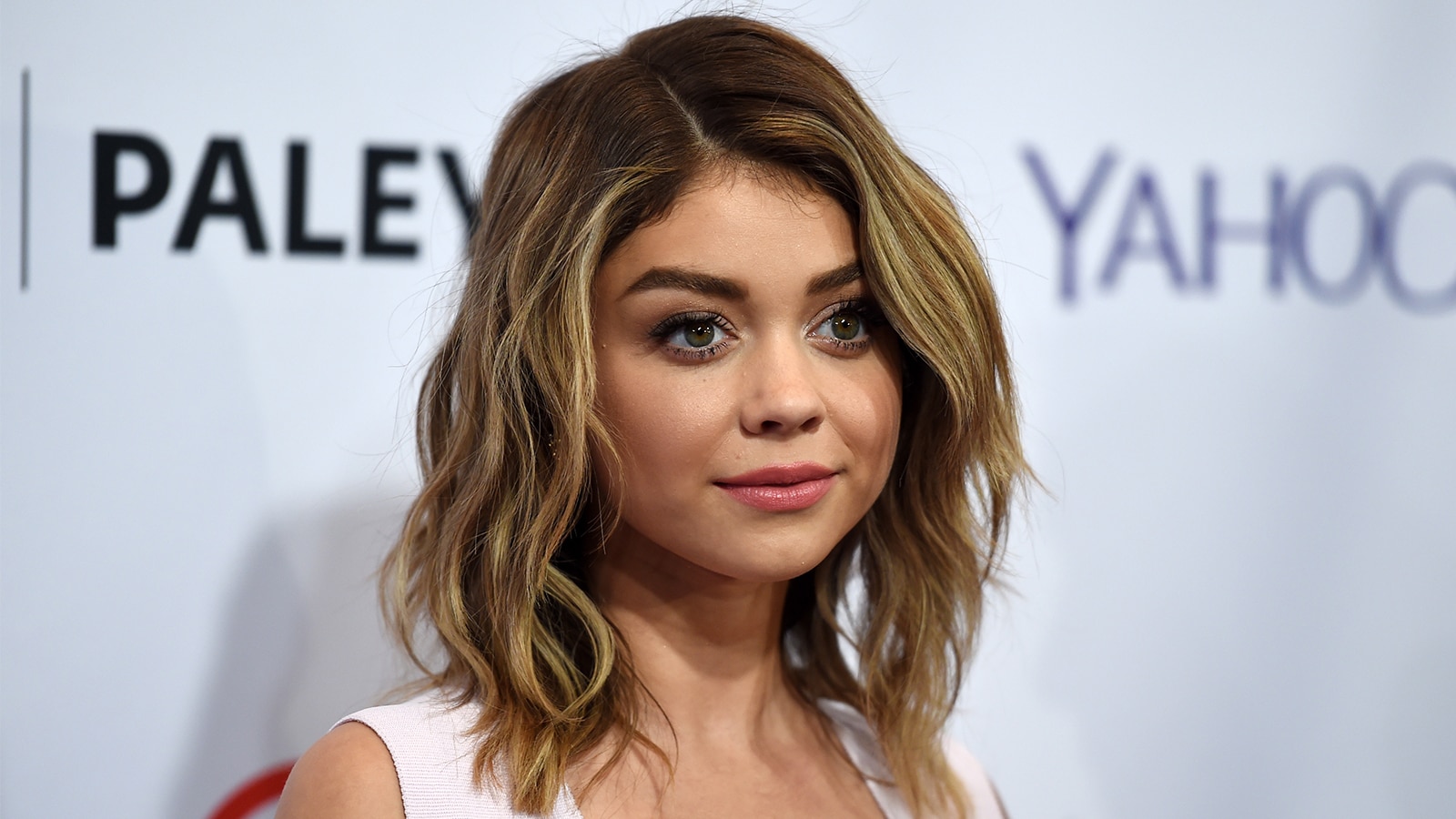 Watch Access Hollywood Interview: Sarah Hyland Says She Believes Her ...