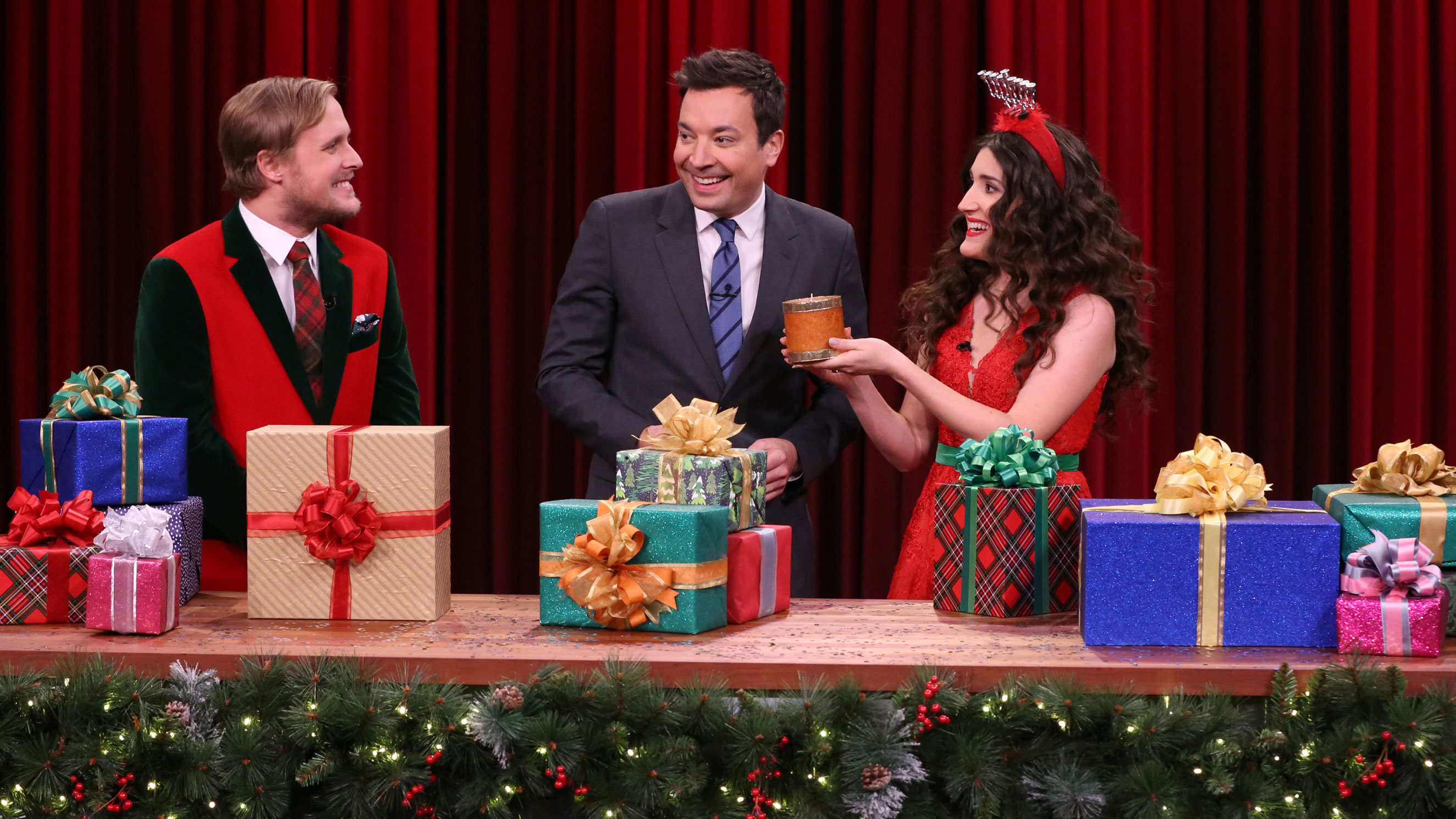 Watch The Tonight Show Starring Jimmy Fallon Highlight Holiday Gift
