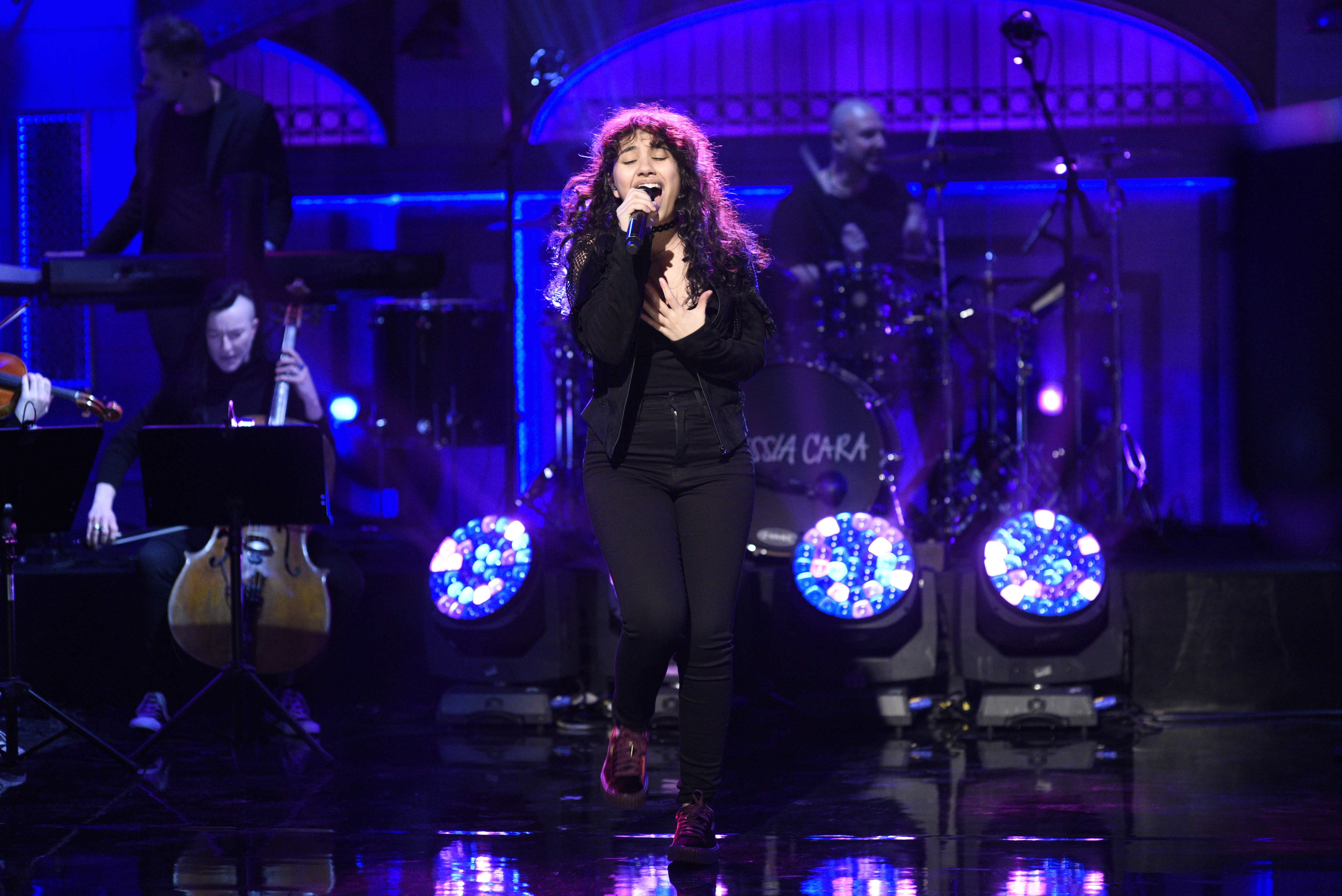 Saturday Night Live: From the Set: Kristen Stewart and Alessia Cara