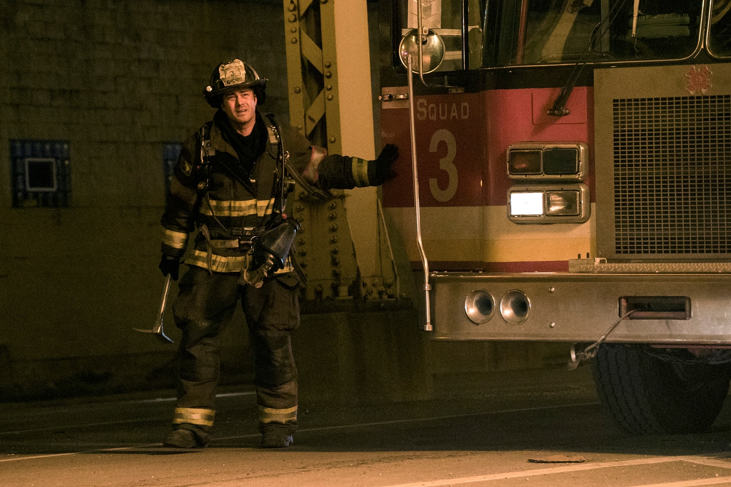 Chicago Fire: Deathtrap Photo: 2986023 - NBC.com