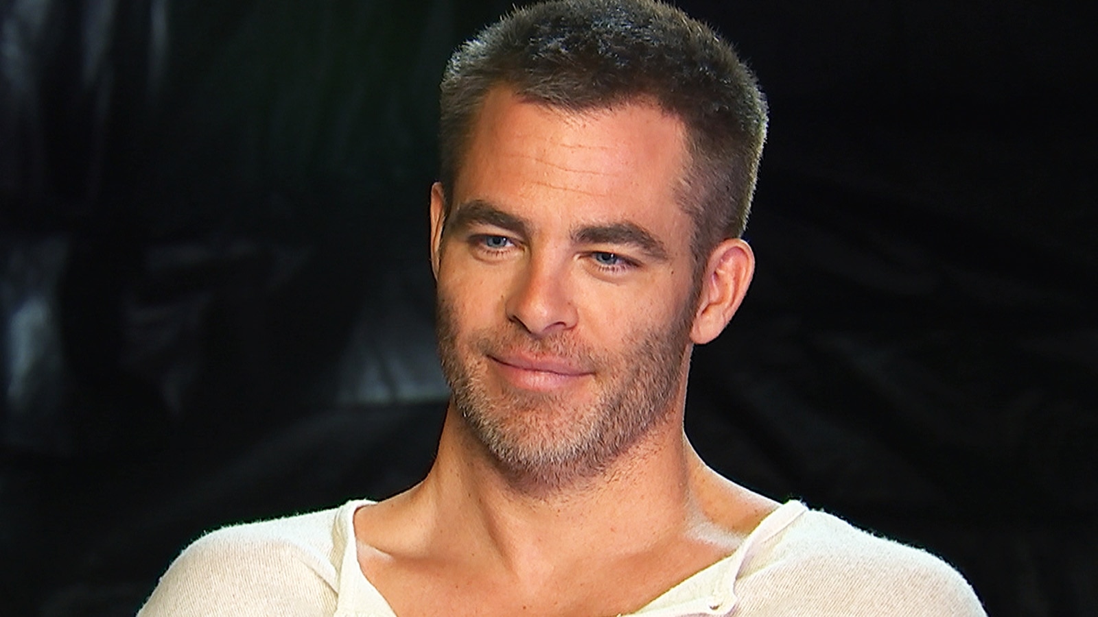 Watch Access Hollywood Interview: Chris Pine On 'Wonder Woman' Co-Star Gal  Gadot: 'She's A Spectacular Lady' 
