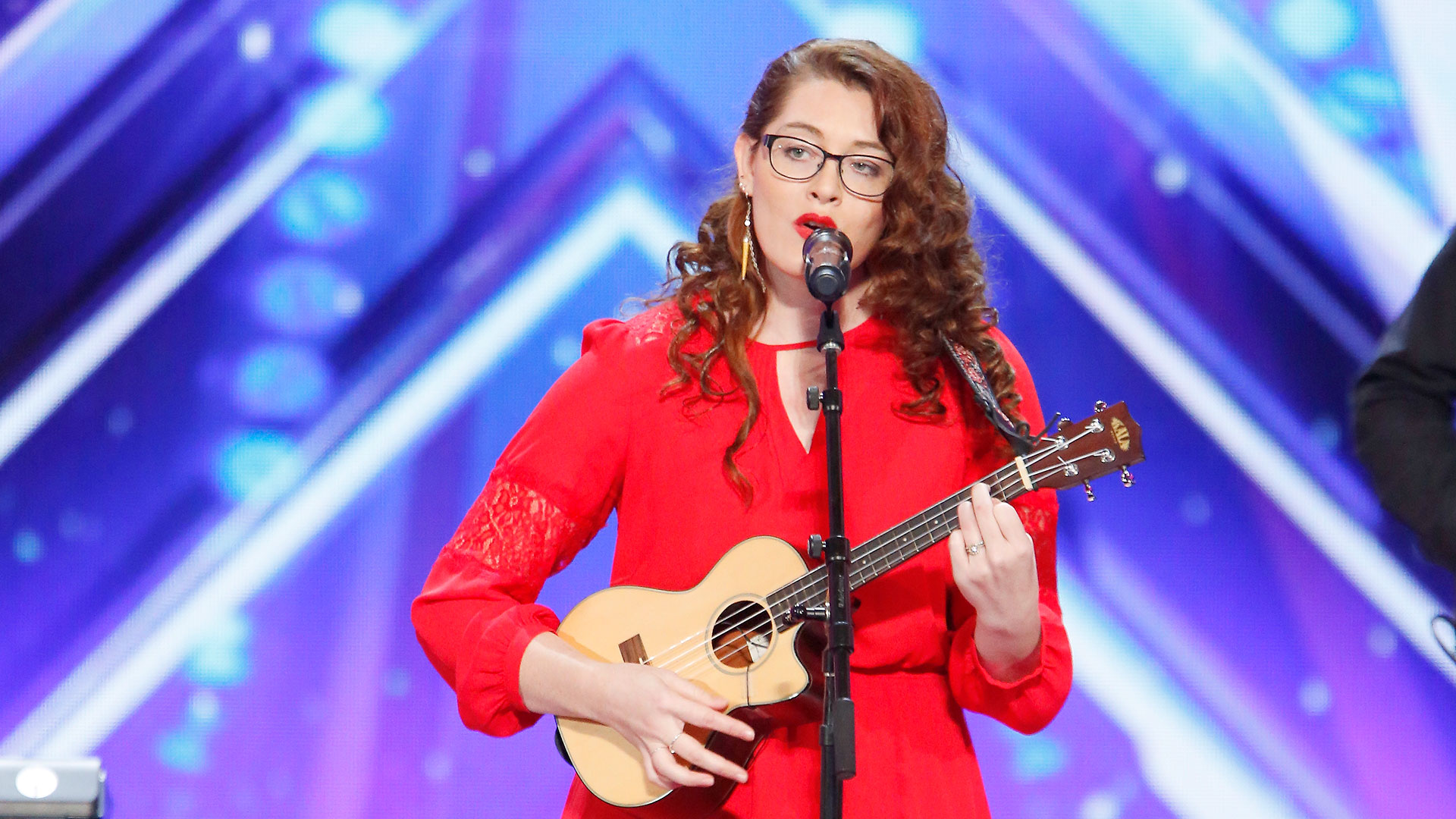 Watch America's Got Talent Highlight Mandy Harvey, Auditions 2