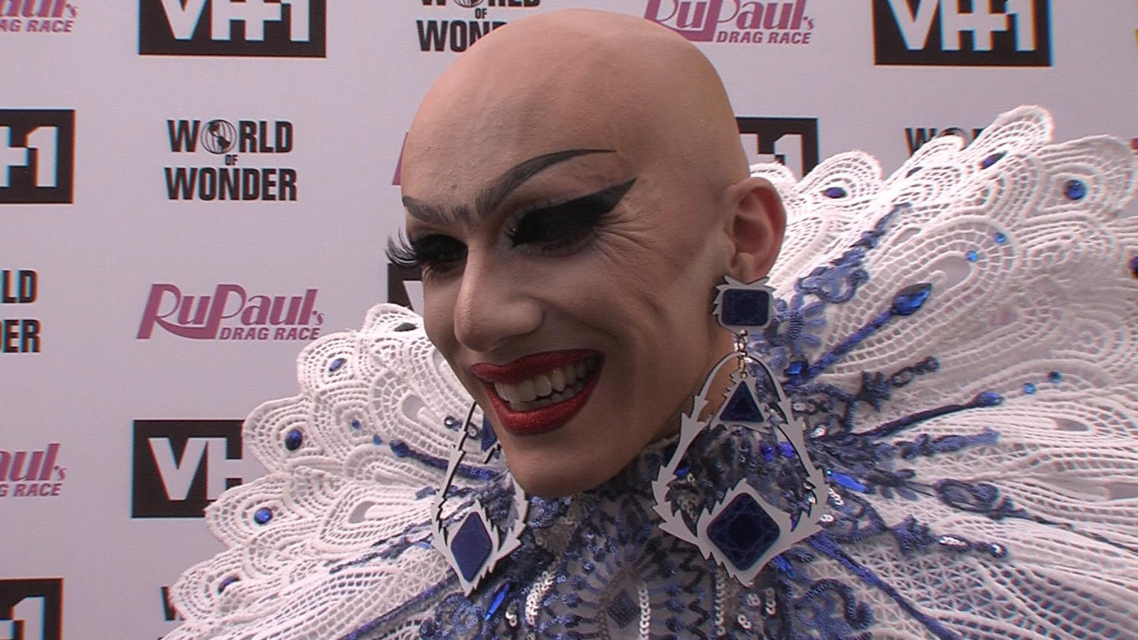 Watch Access Hollywood Interview RuPaul S Drag Race Sasha Velour On Why She Should Win NBC Com