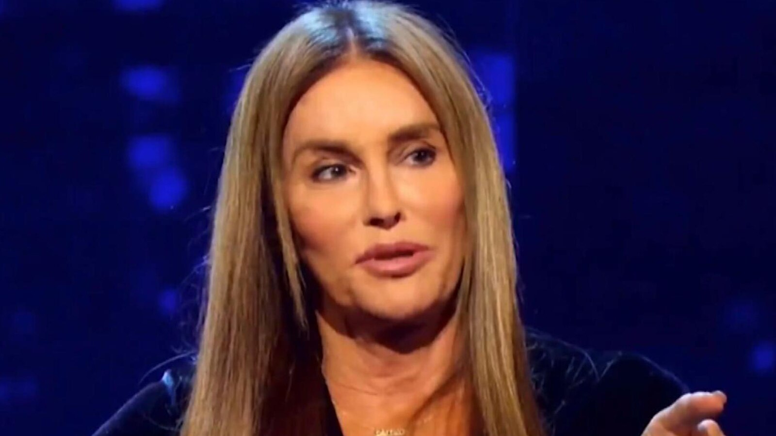 Watch Access Hollywood Interview Caitlyn Jenner Shuts Down Piers Morgan Over A Comment About