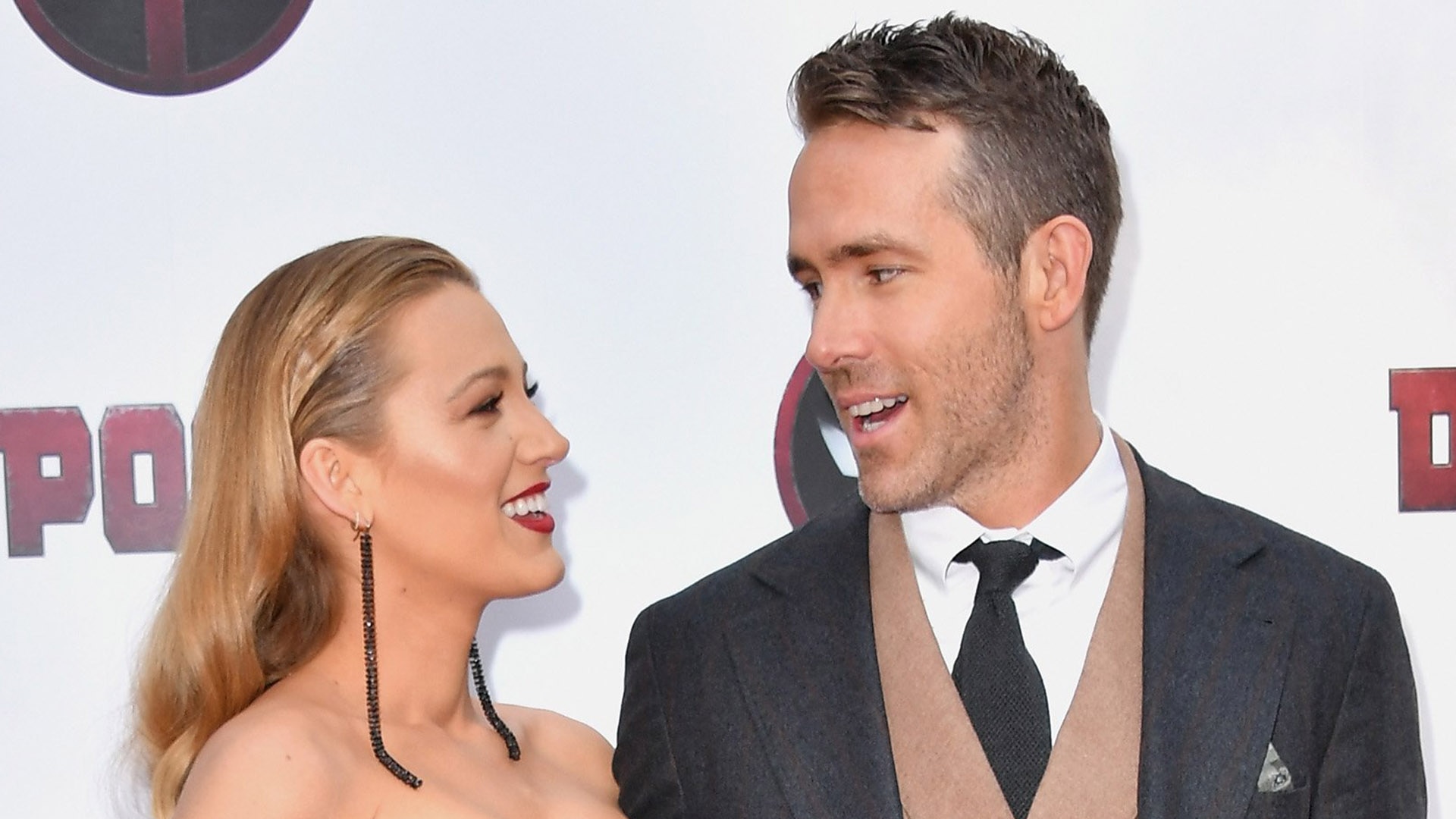 Watch Access Hollywood Interview Ryan Reynolds Jokes That Blake Lively 