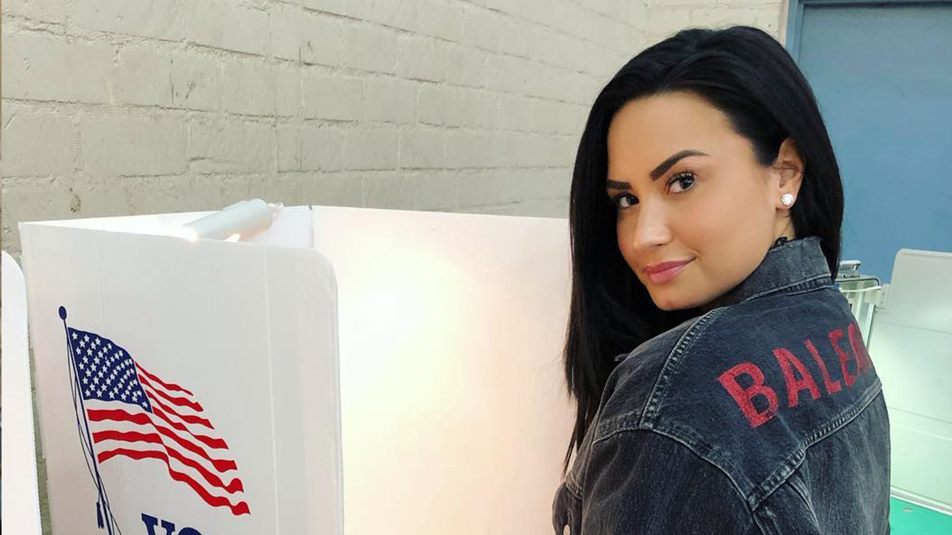 Watch Access Hollywood Interview: Demi Lovato Breaks Her Social Media