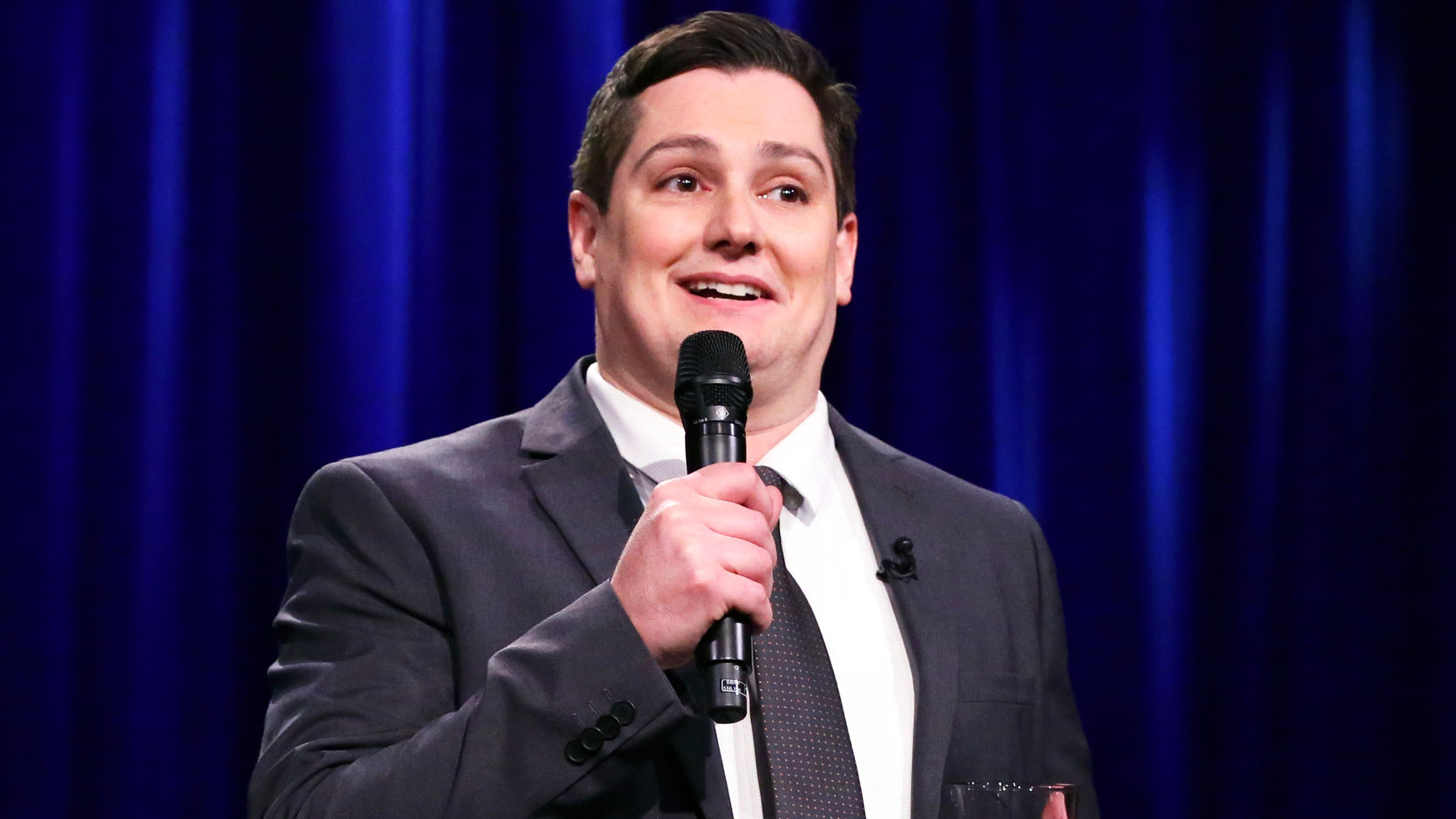 Watch The Tonight Show Starring Jimmy Fallon Highlight Joe Machi Stand Up Nbc Com