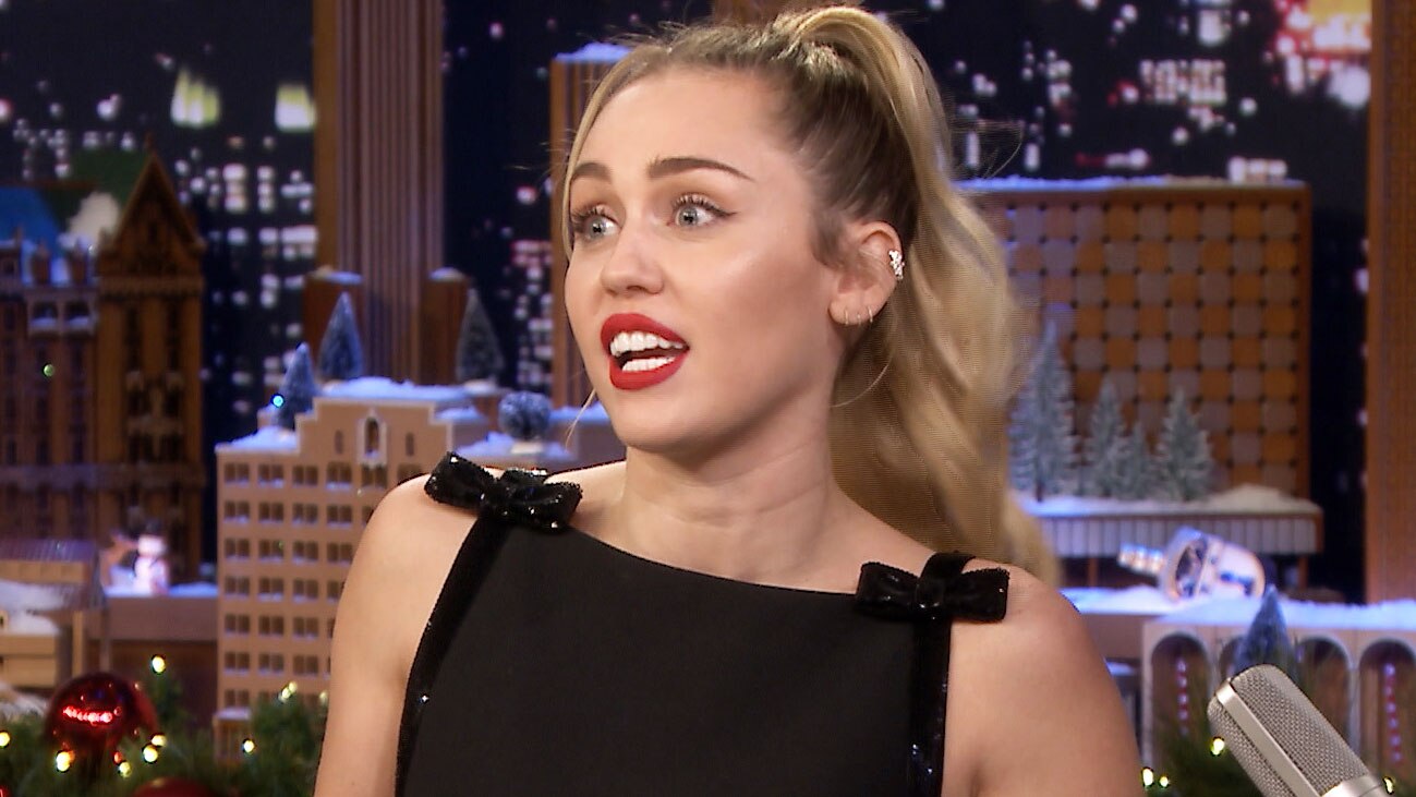 Watch The Tonight Show Starring Jimmy Fallon Interview: Liam Hemsworth  Rescued Miley Cyrus' Animals from the Malibu Wildfire 