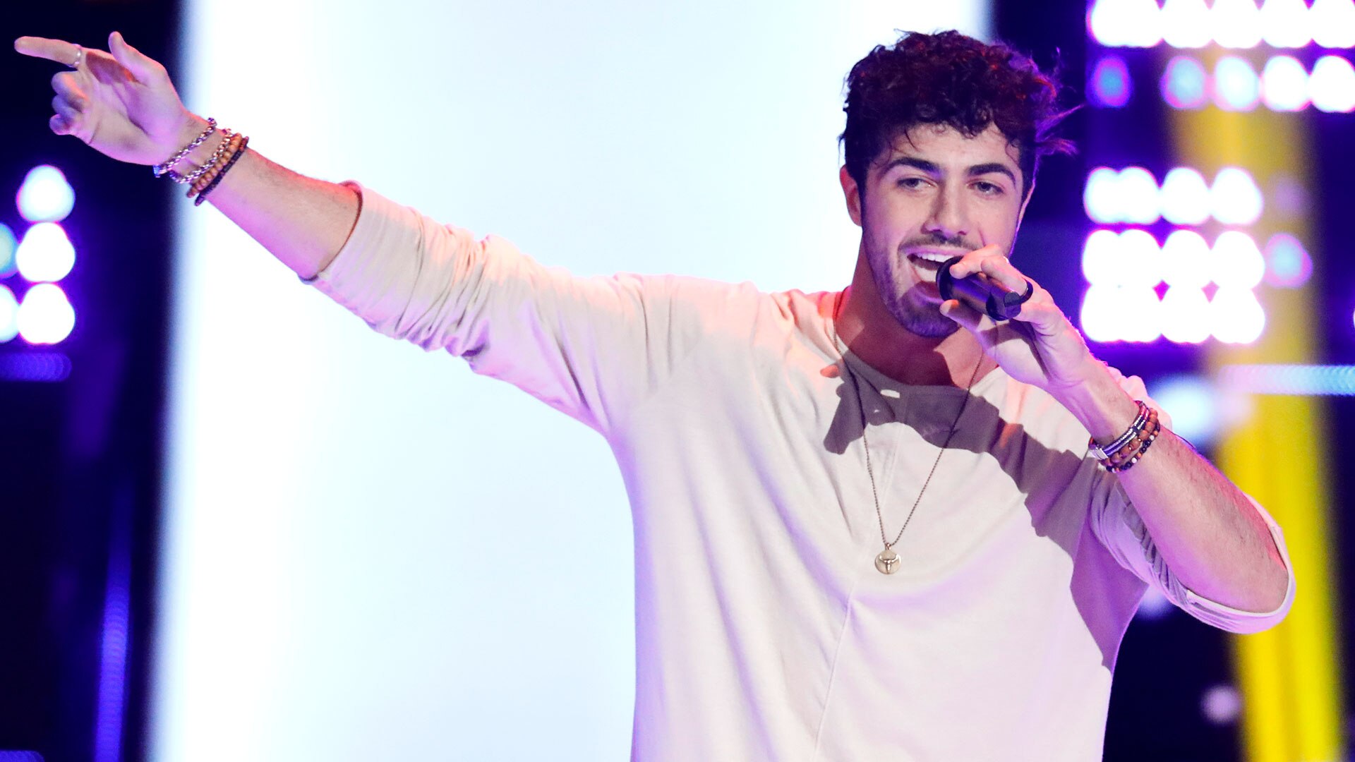 Watch The Voice Highlight Dylan Hartigan Blind Audition "Danny's Song