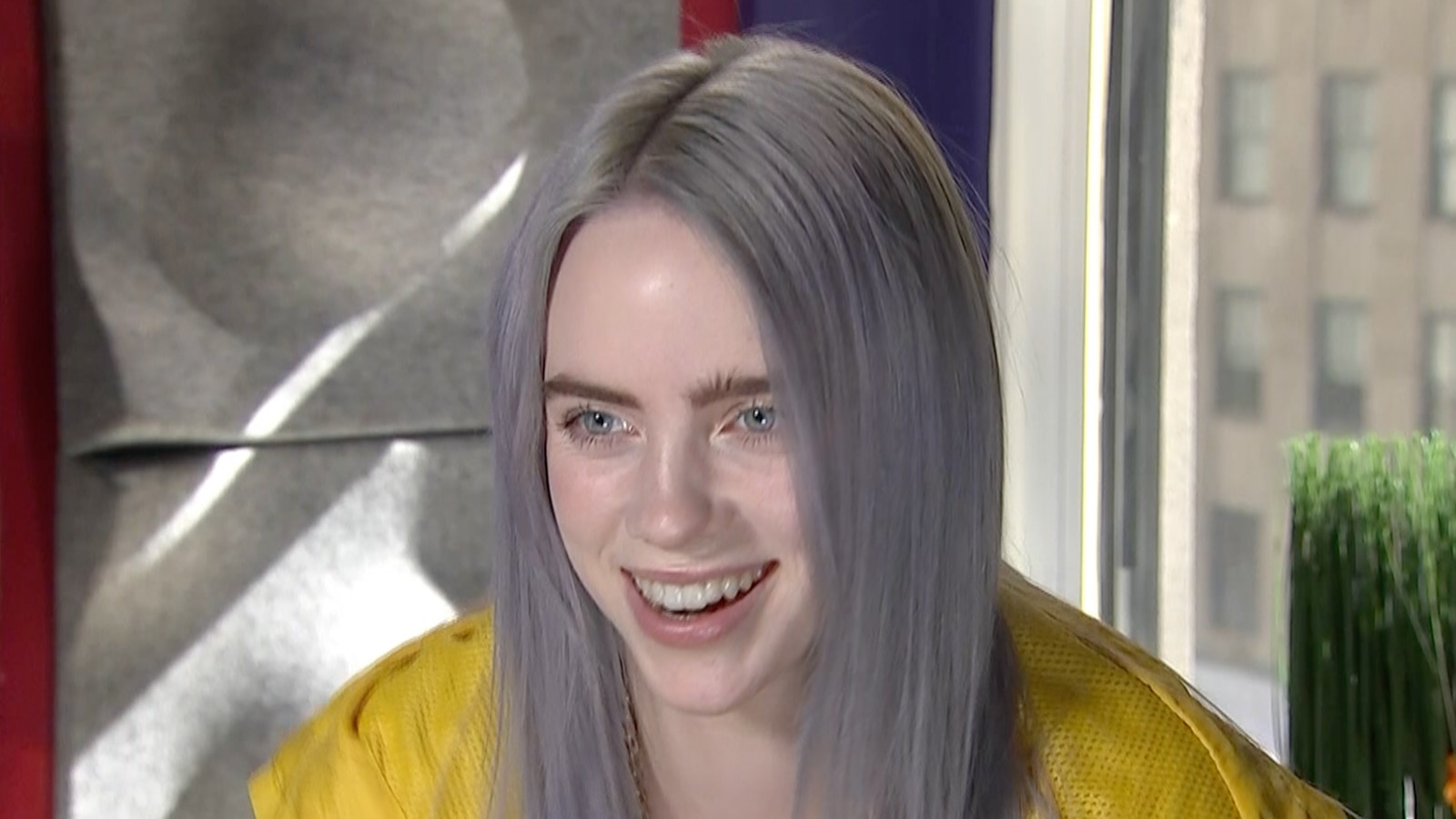 Watch Access Hollywood Interview Billie Eilish On Why She Treats Her 