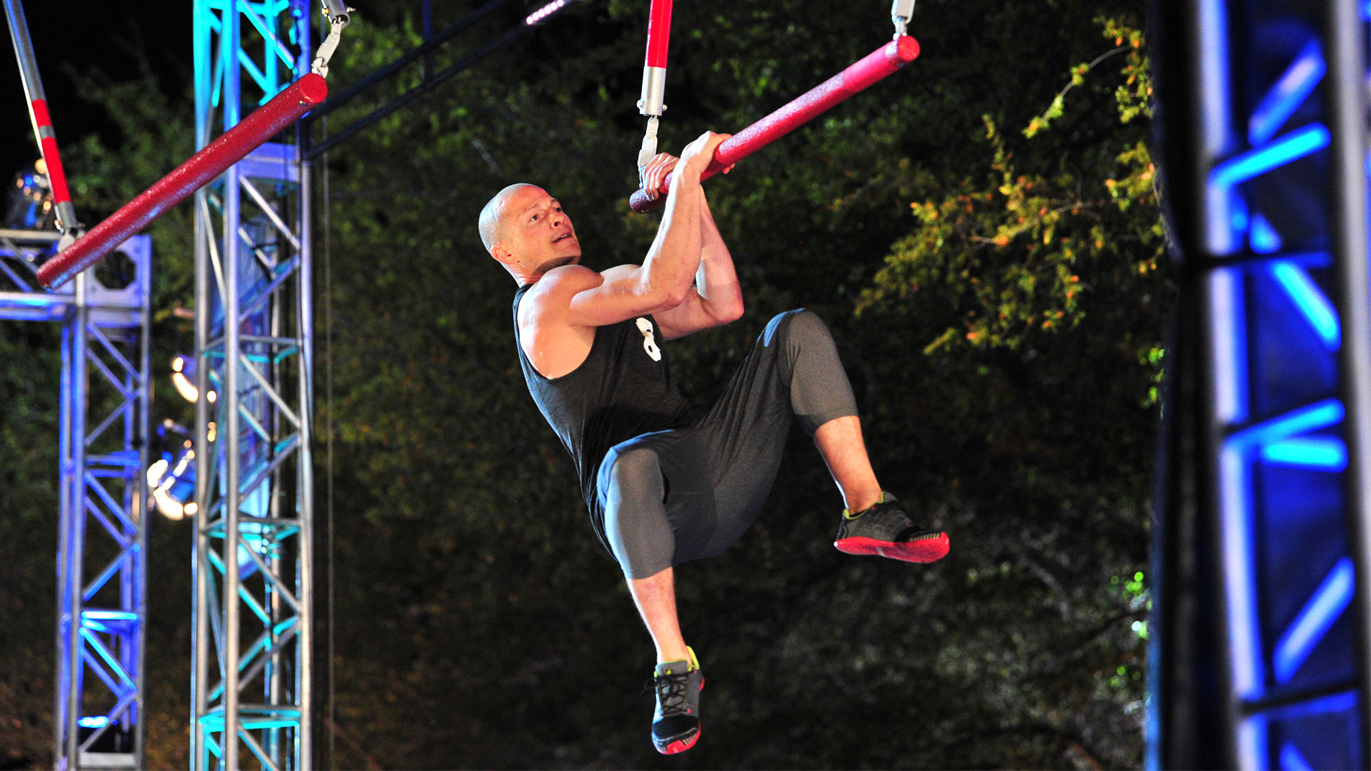 Watch American Ninja Warrior Highlight Brent Steffensen Dallas Quals