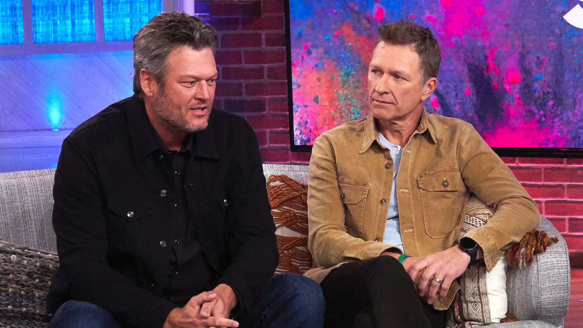 Watch The Kelly Clarkson Show Highlight Blake Shelton Surprises Craig Morgan To Share How His 