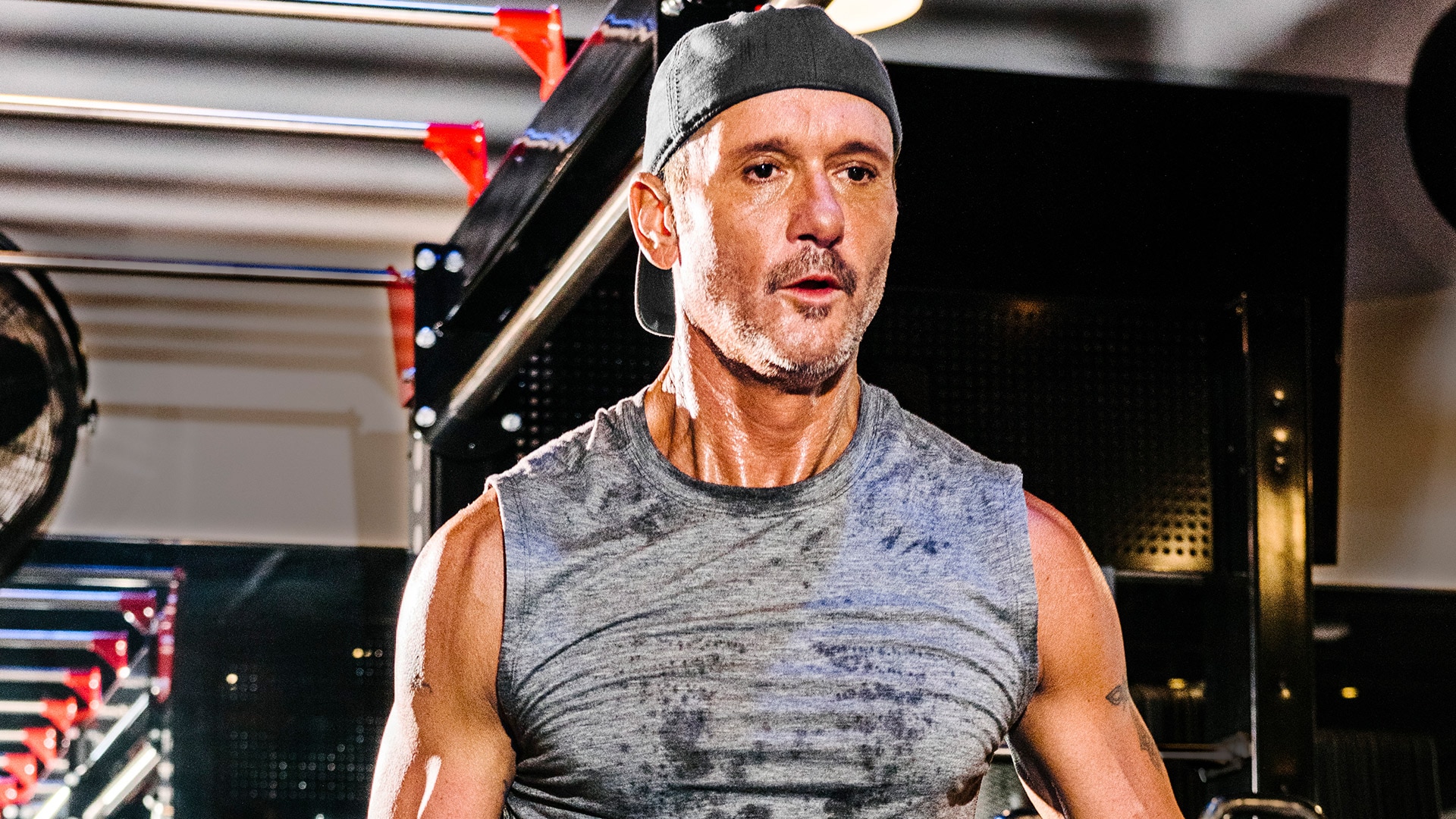 Watch Access Hollywood Interview: Tim McGraw Shows Off Bulging Biceps