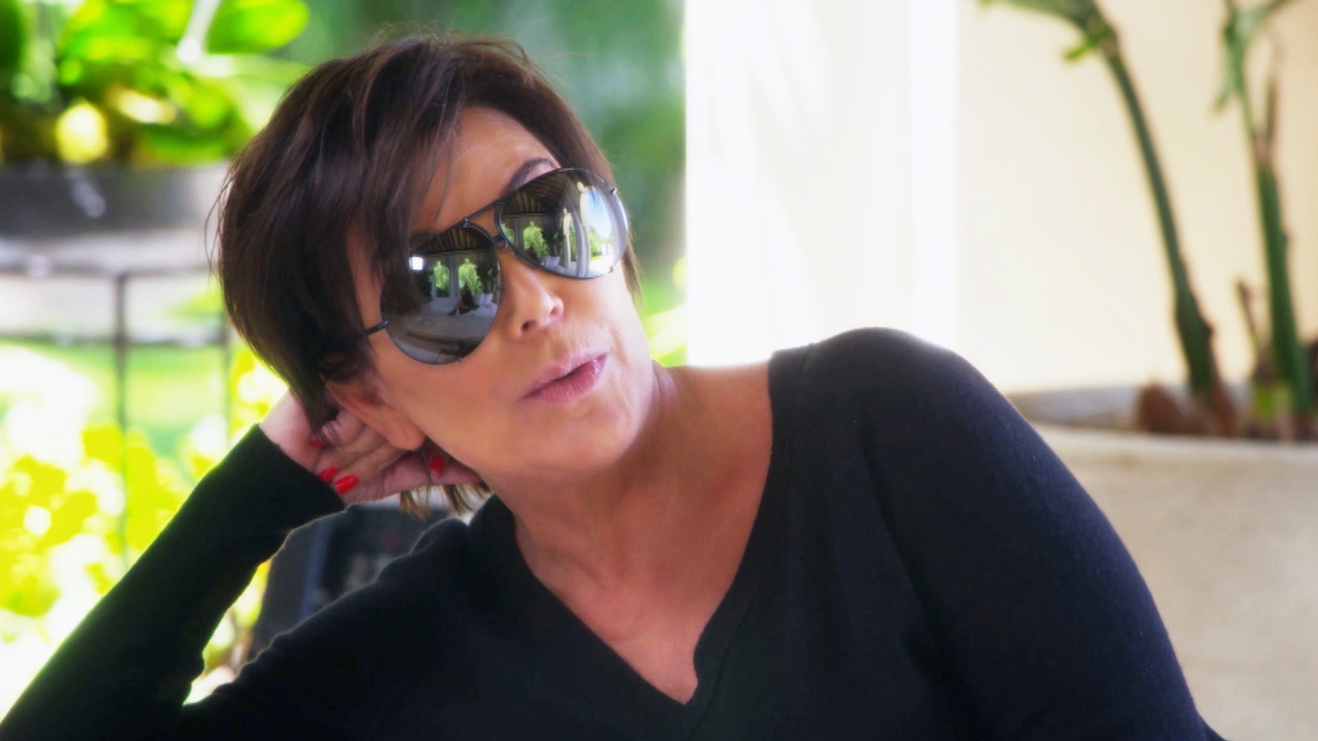 Watch Keeping Up With The Kardashians Highlight: Kris Gets Tipsy Wine ...