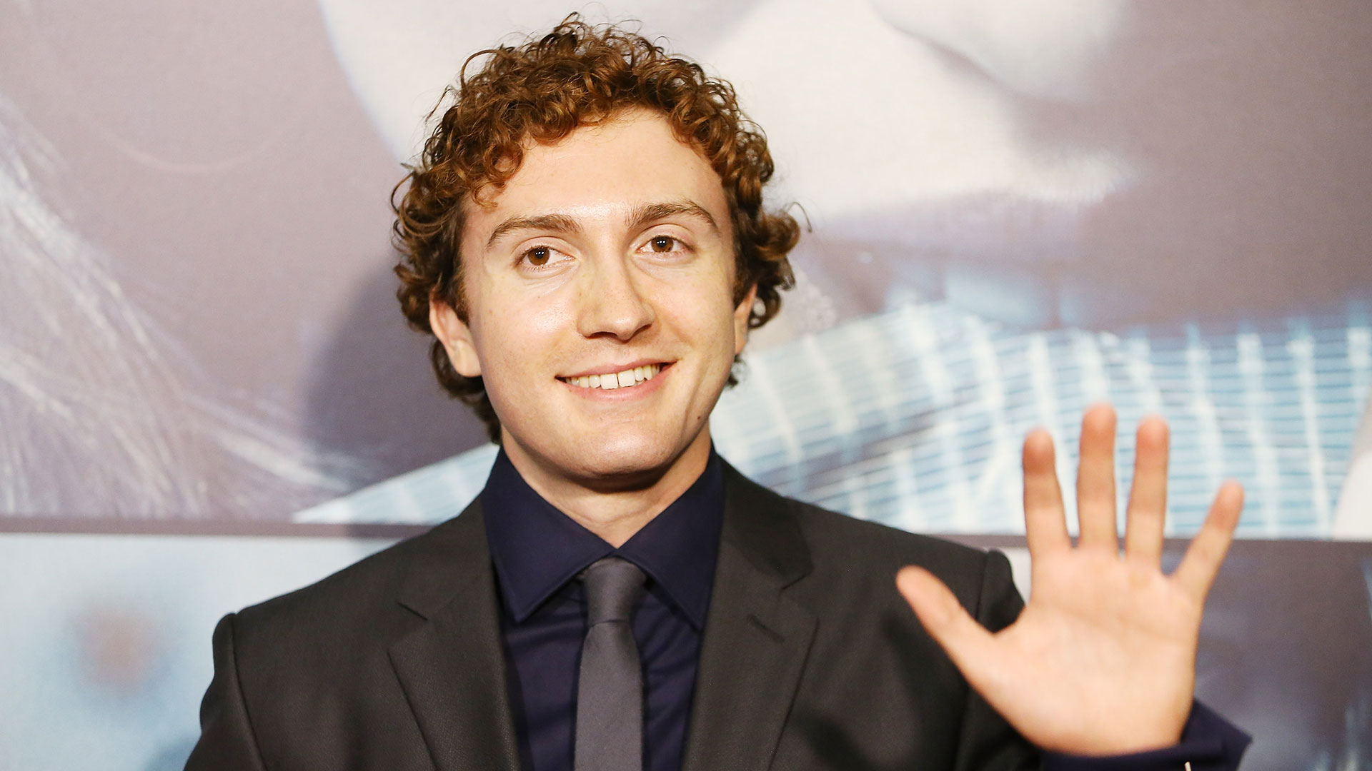 Daryl Sabara engaged