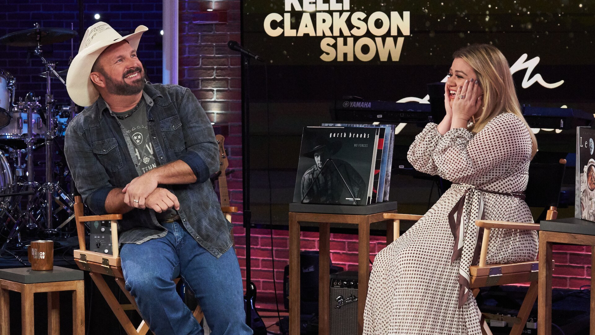Watch The Kelly Clarkson Show Highlight: Kelly Clarkson Weeps Watching