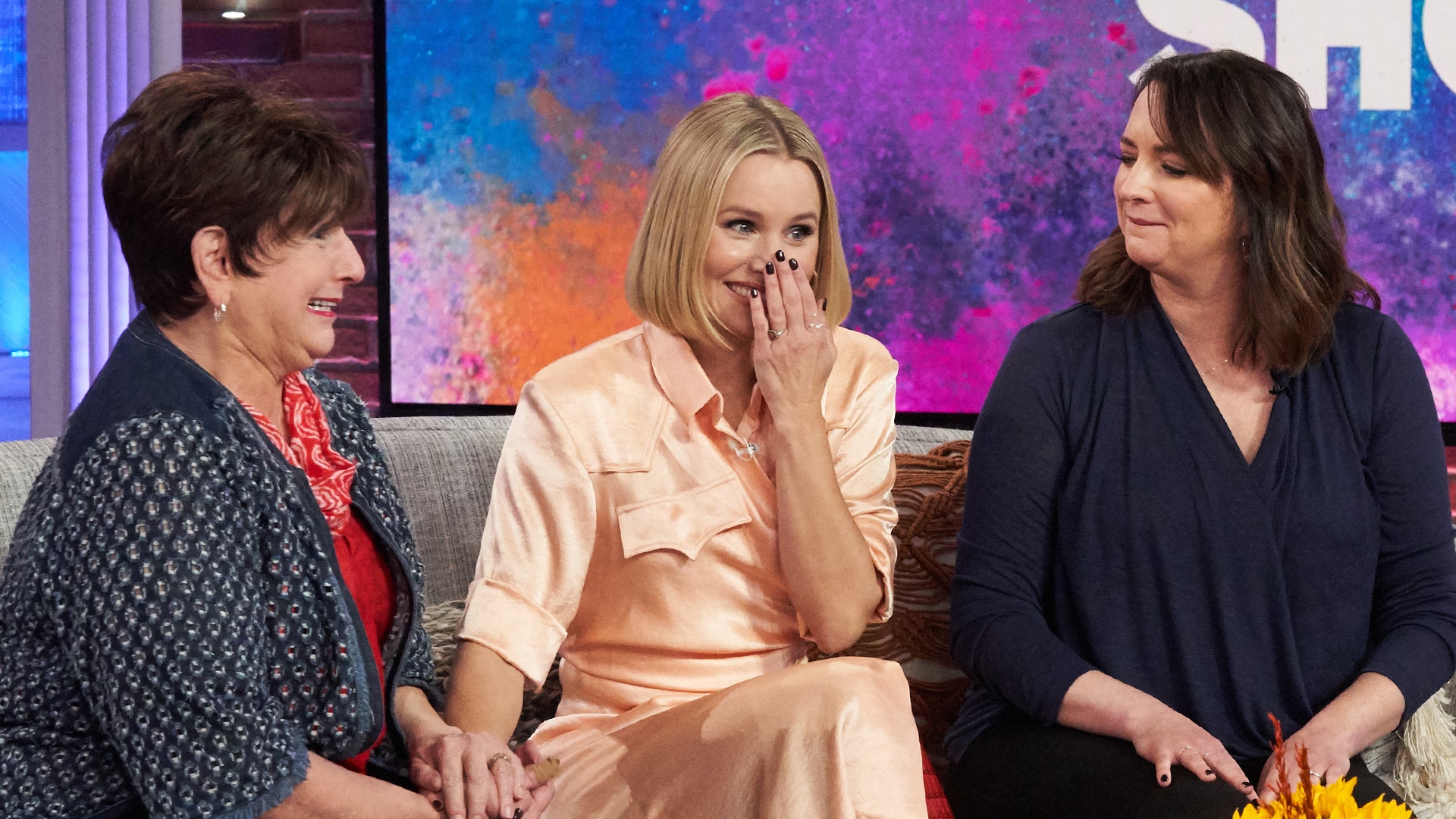 Watch The Kelly Clarkson Show Highlight: Kristen Bell Gets Surprised By