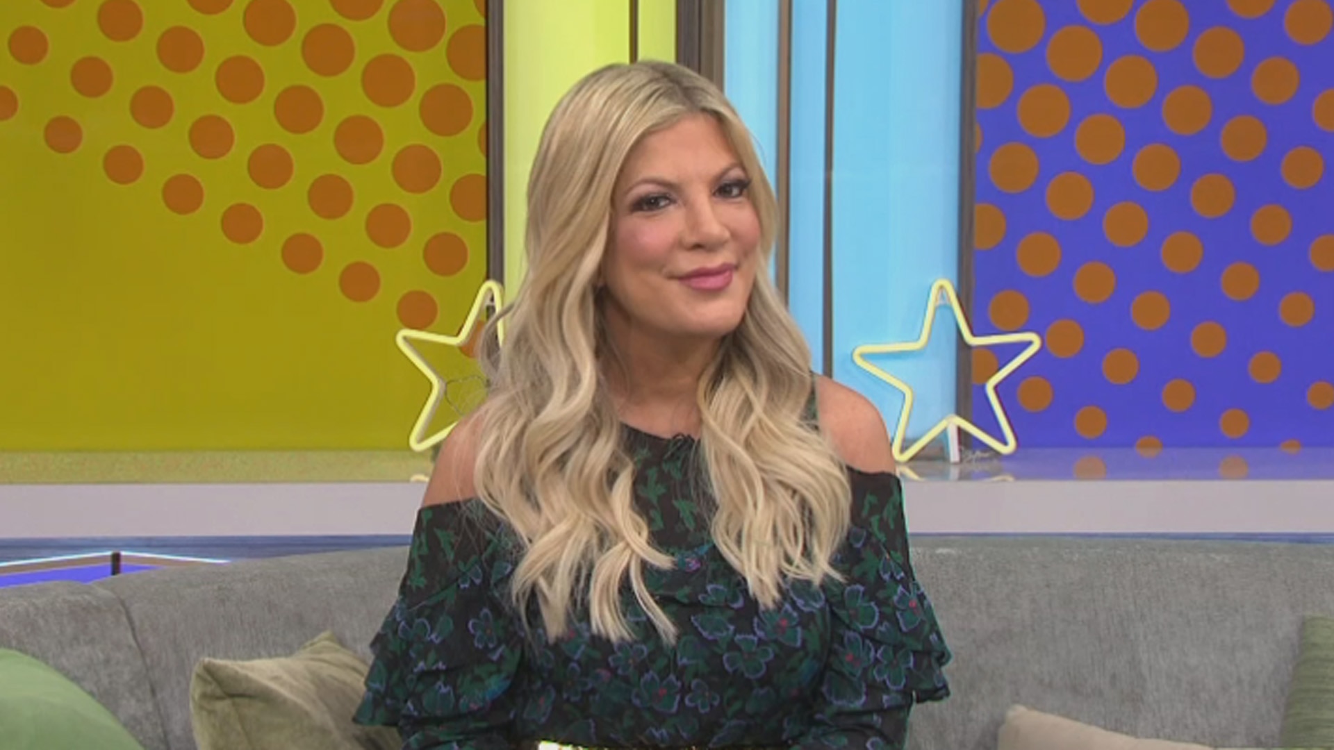 Tori Spelling Confirms '90210' Revival Is Happening With Most Of ...