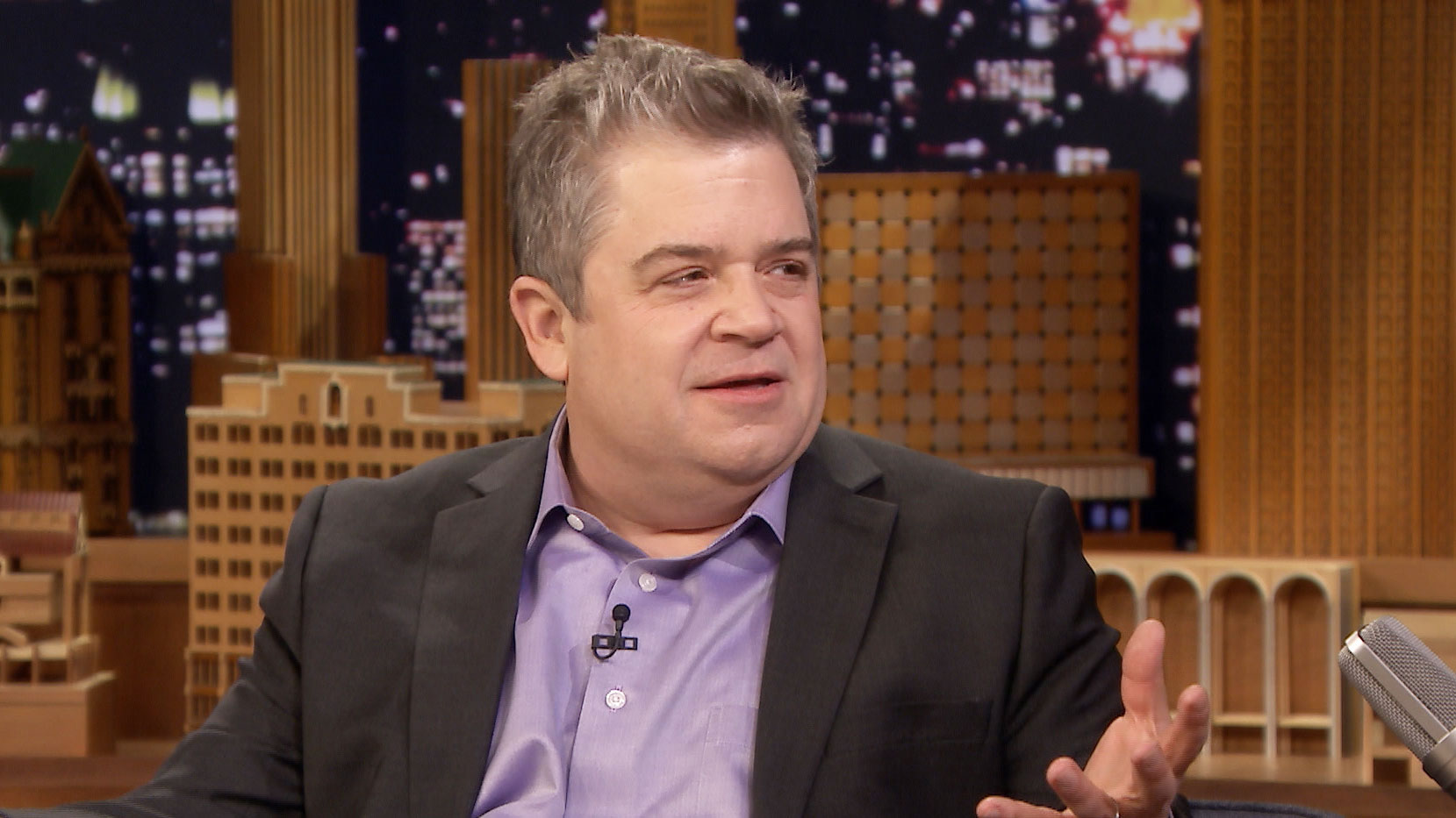 Watch The Tonight Show Starring Jimmy Fallon Interview Patton Oswalt Spread A Kindness Virus To Support A Maga Twitter Troll S Gofundme Nbc Com