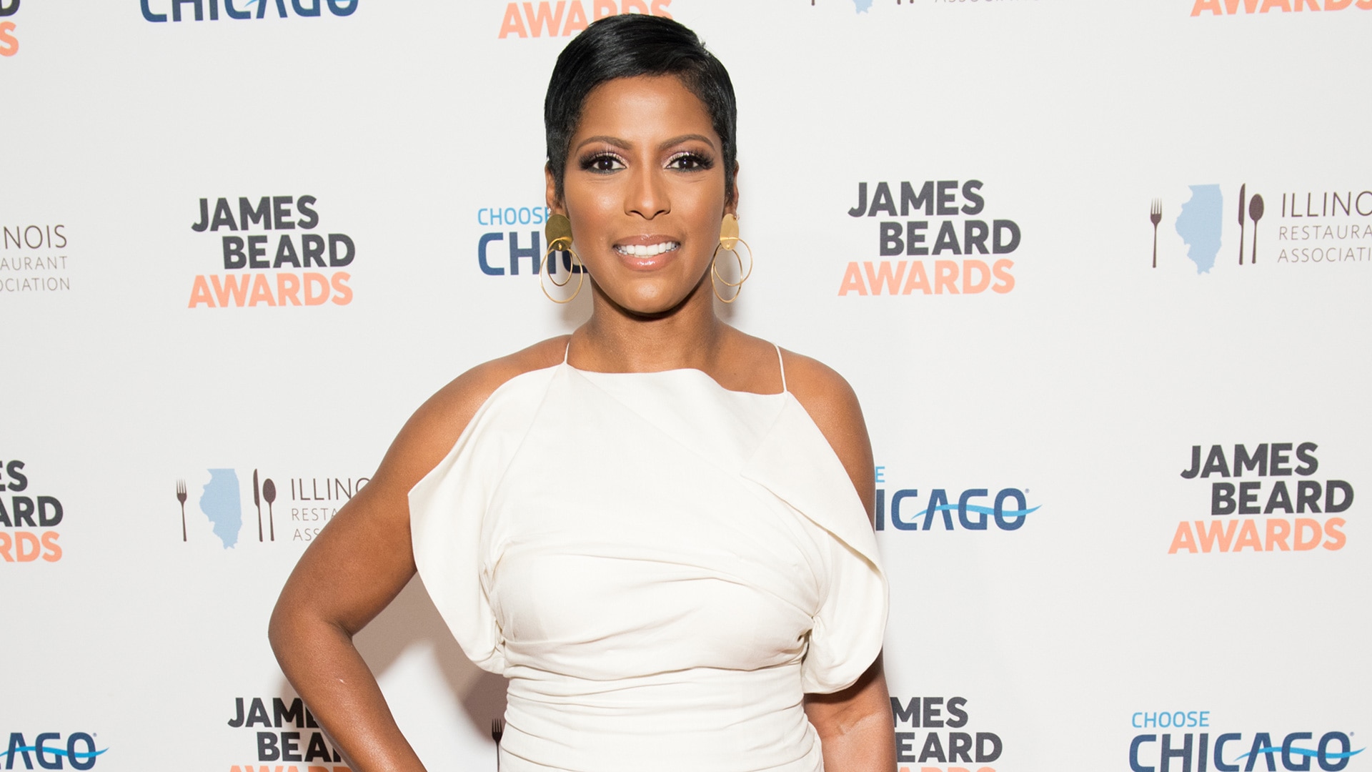 Watch Access Hollywood Interview: Tamron Hall Is Married & Pregnant ...