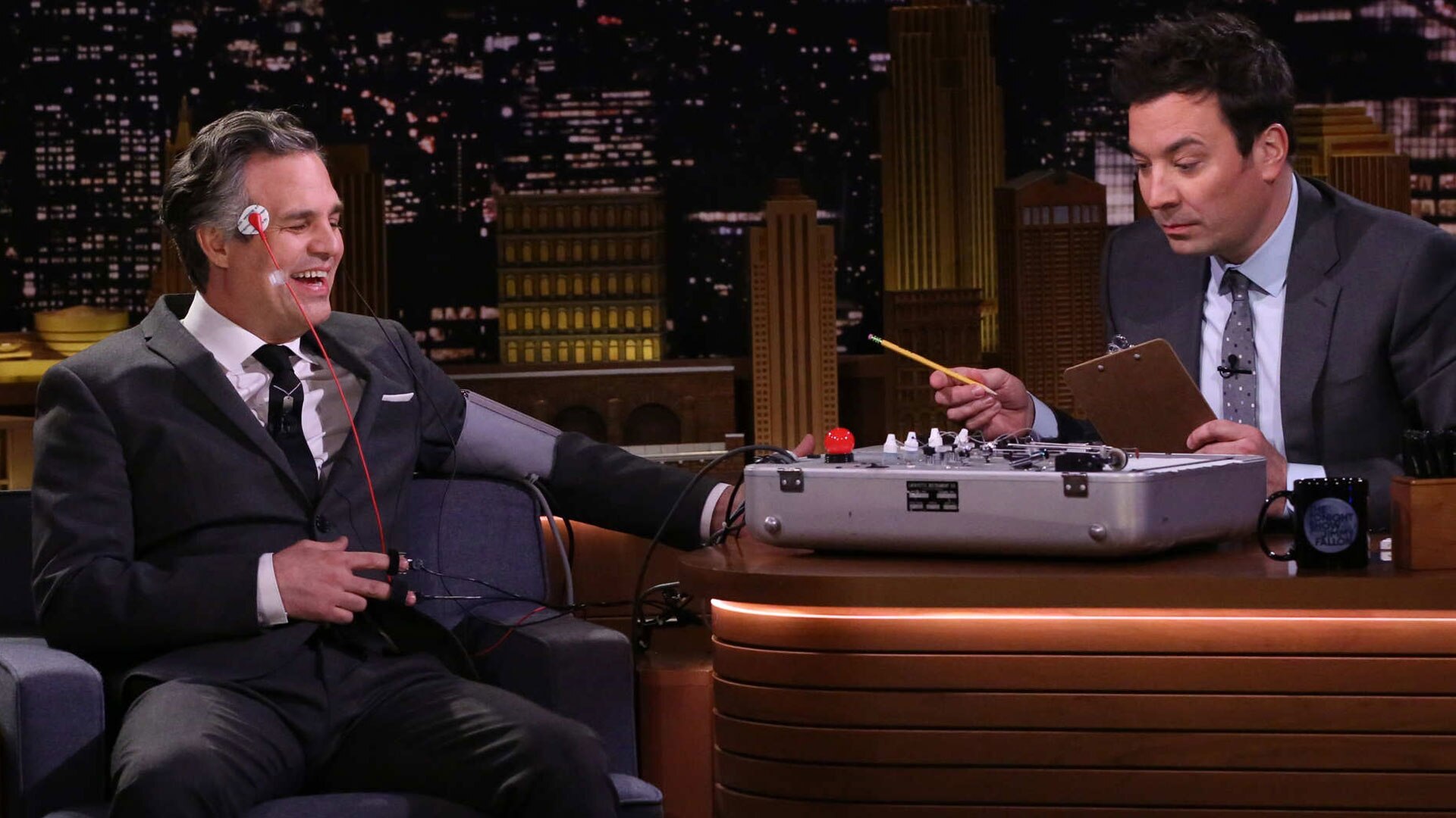 Watch The Tonight Show Starring Jimmy Fallon Highlight Jimmy Grills Mark Ruffalo About Avengers