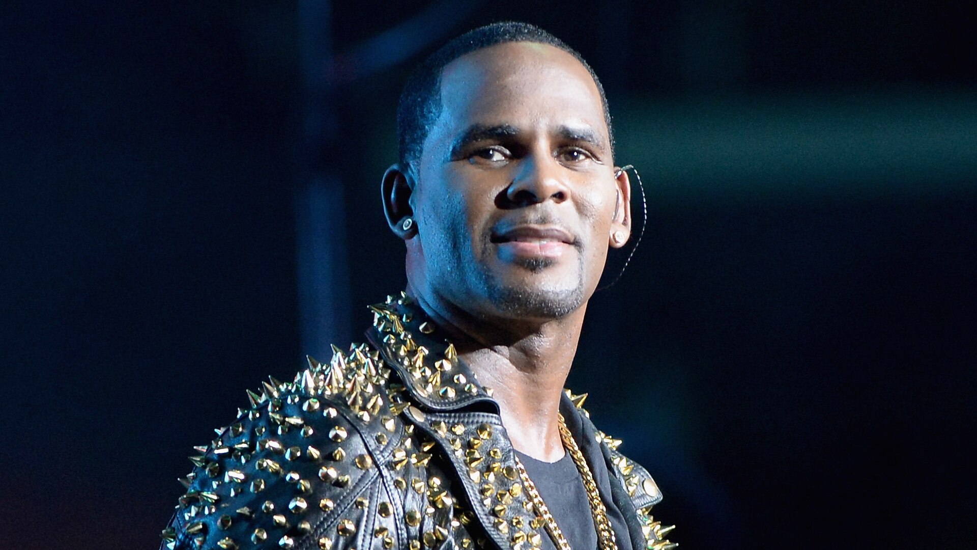 Watch Access Hollywood Interview: R Kelly Is Doing #39 Awesome #39 Ahead Of