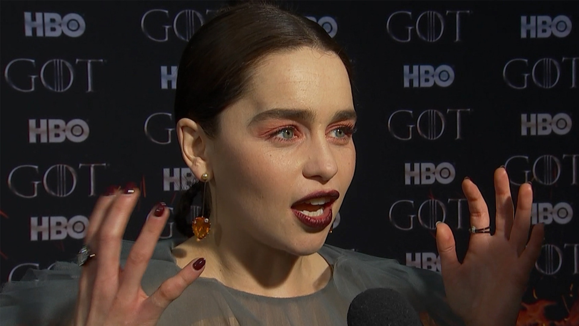 Watch Access Hollywood Interview Emilia Clarke Expertly Demonstrates