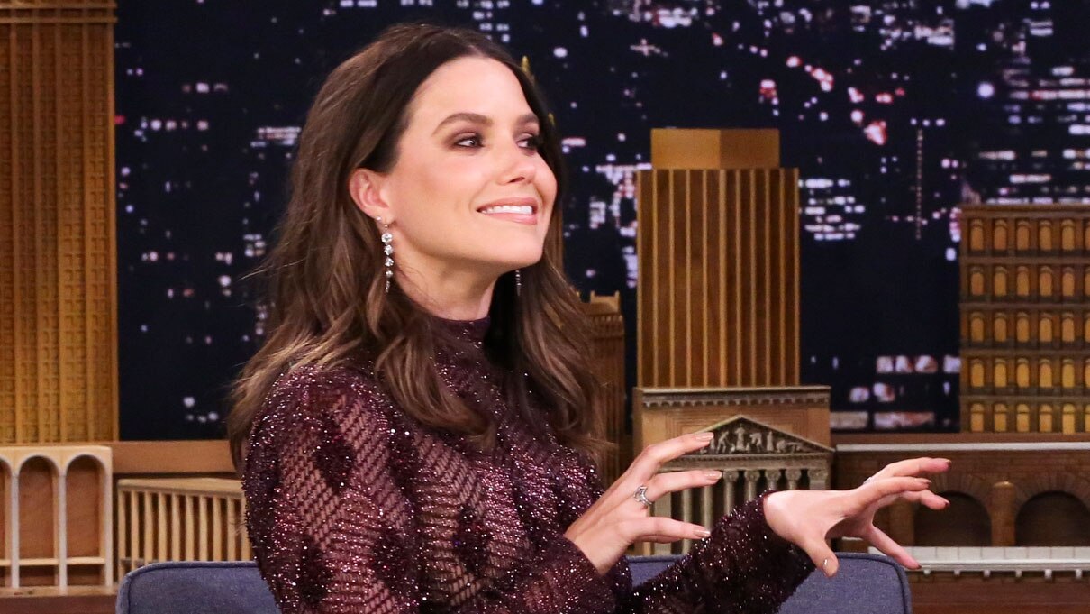 Watch The Tonight Show Starring Jimmy Fallon Interview: Sophia Bush