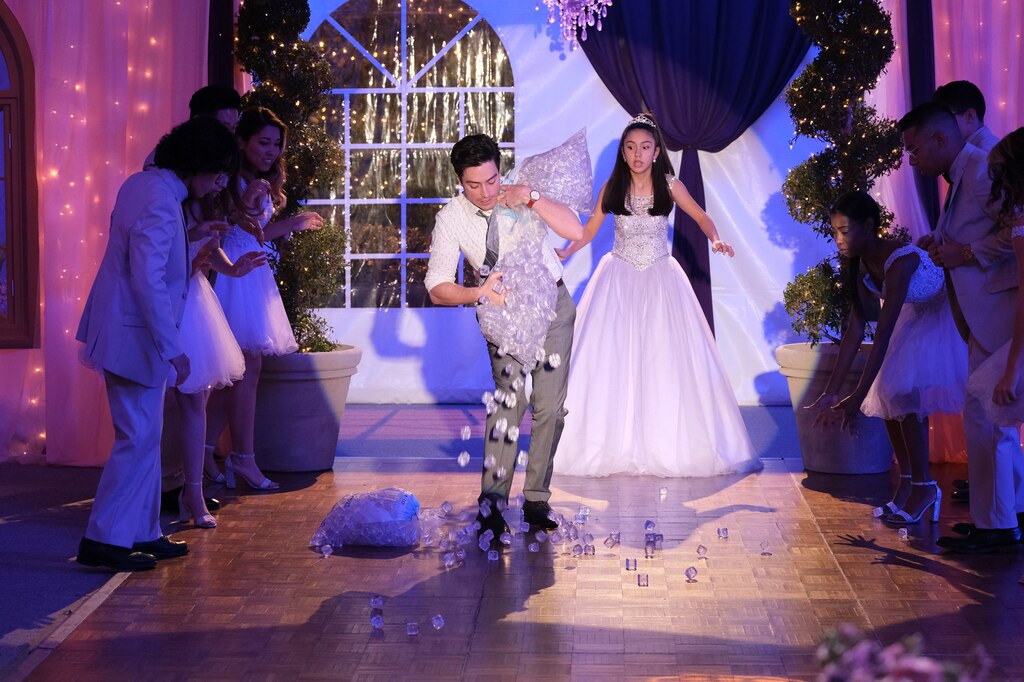 Superstore: Quinceanera Photo: 3176071 - NBC.com