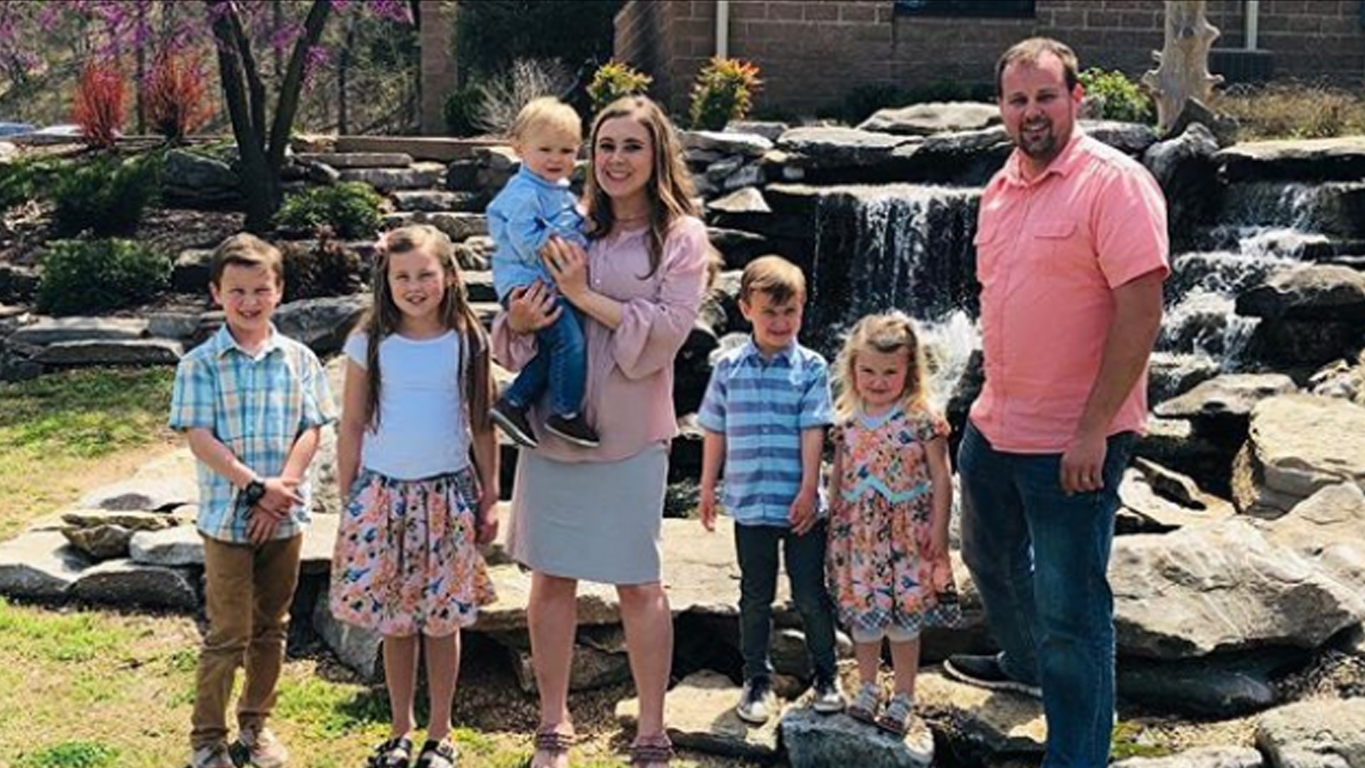 Josh Duggar Amp Anna Duggar Are Expecting Baby No 6