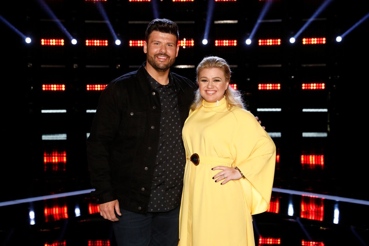 The Voice Behind the Scenes Live Top 13 Results Photo 3183157