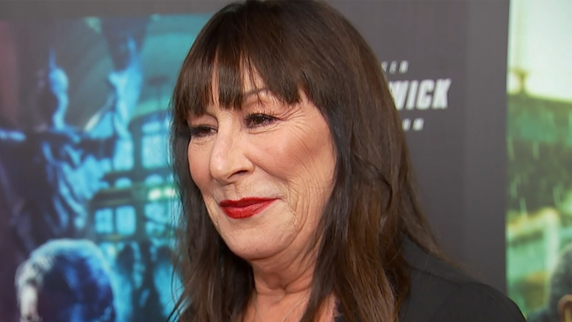 Watch Access Hollywood Interview Anjelica Huston Says Her Viral Poms