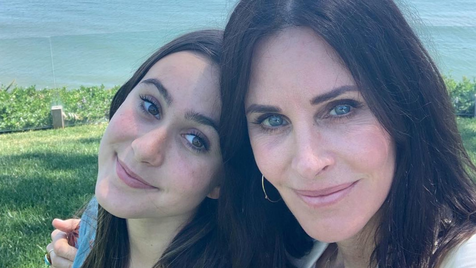 Watch Access Hollywood Interview Courteney Coxs Teen Daughter Coco