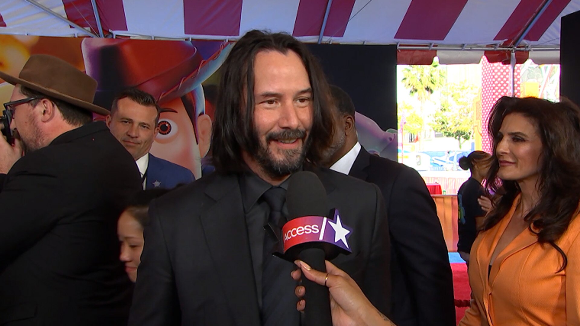Watch Access Hollywood Interview Keanu Reeves Has The
