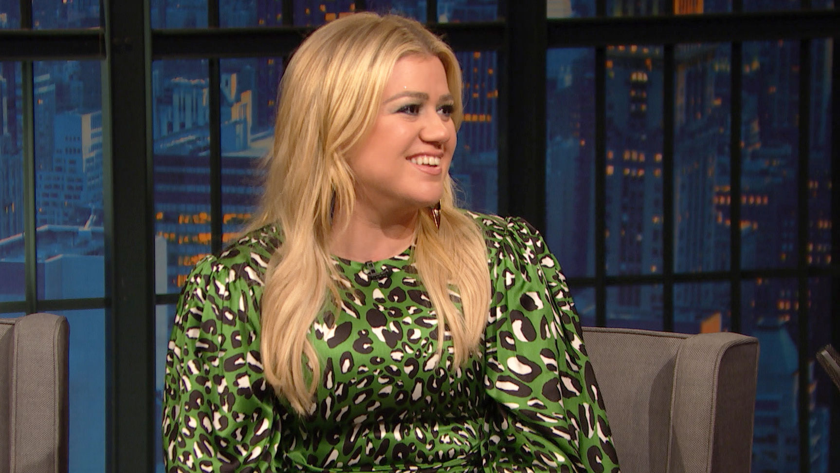 Watch Late Night with Seth Meyers Interview Kelly