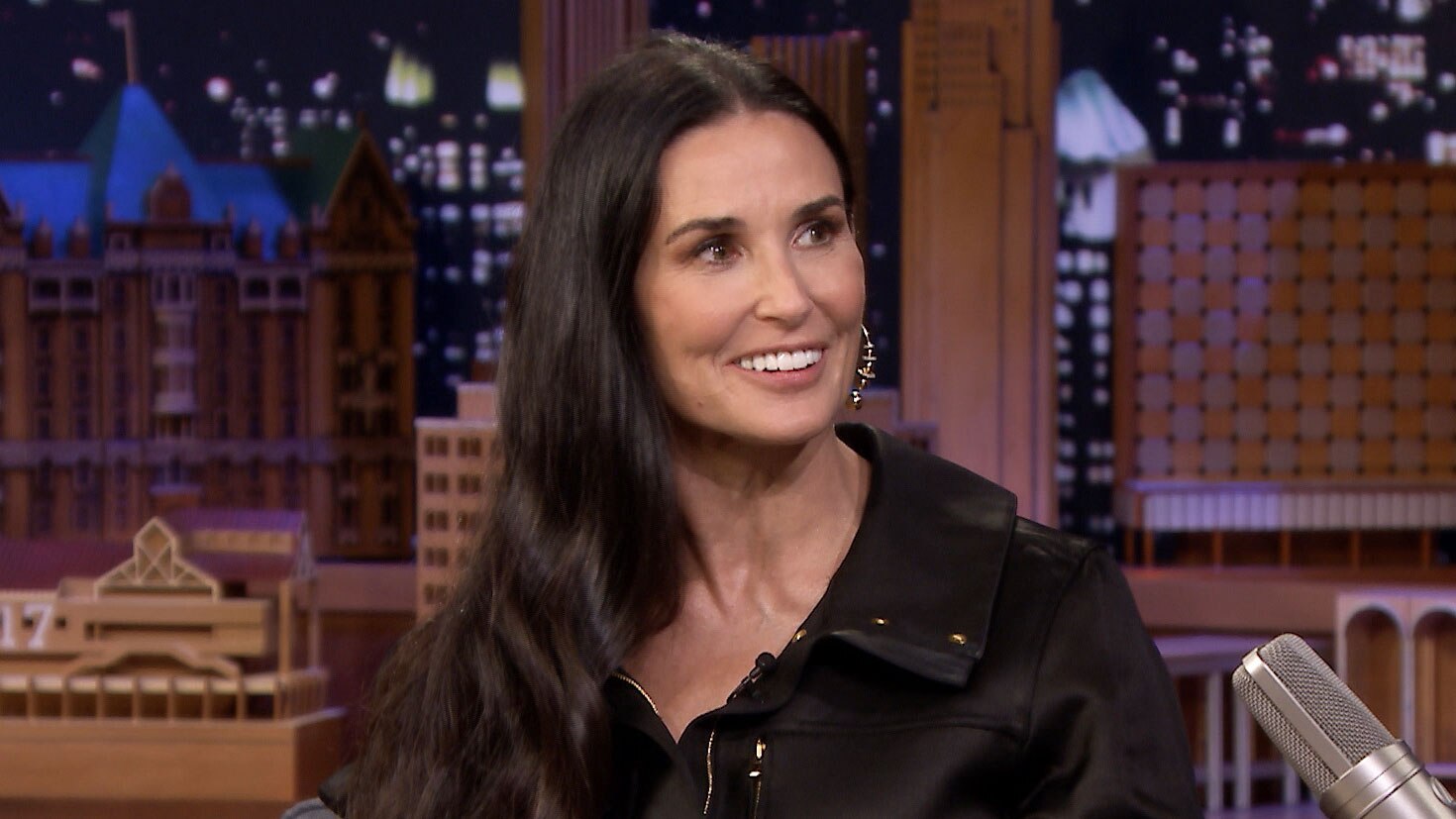 Watch The Tonight Show Starring Jimmy Fallon Interview: Demi Moore on