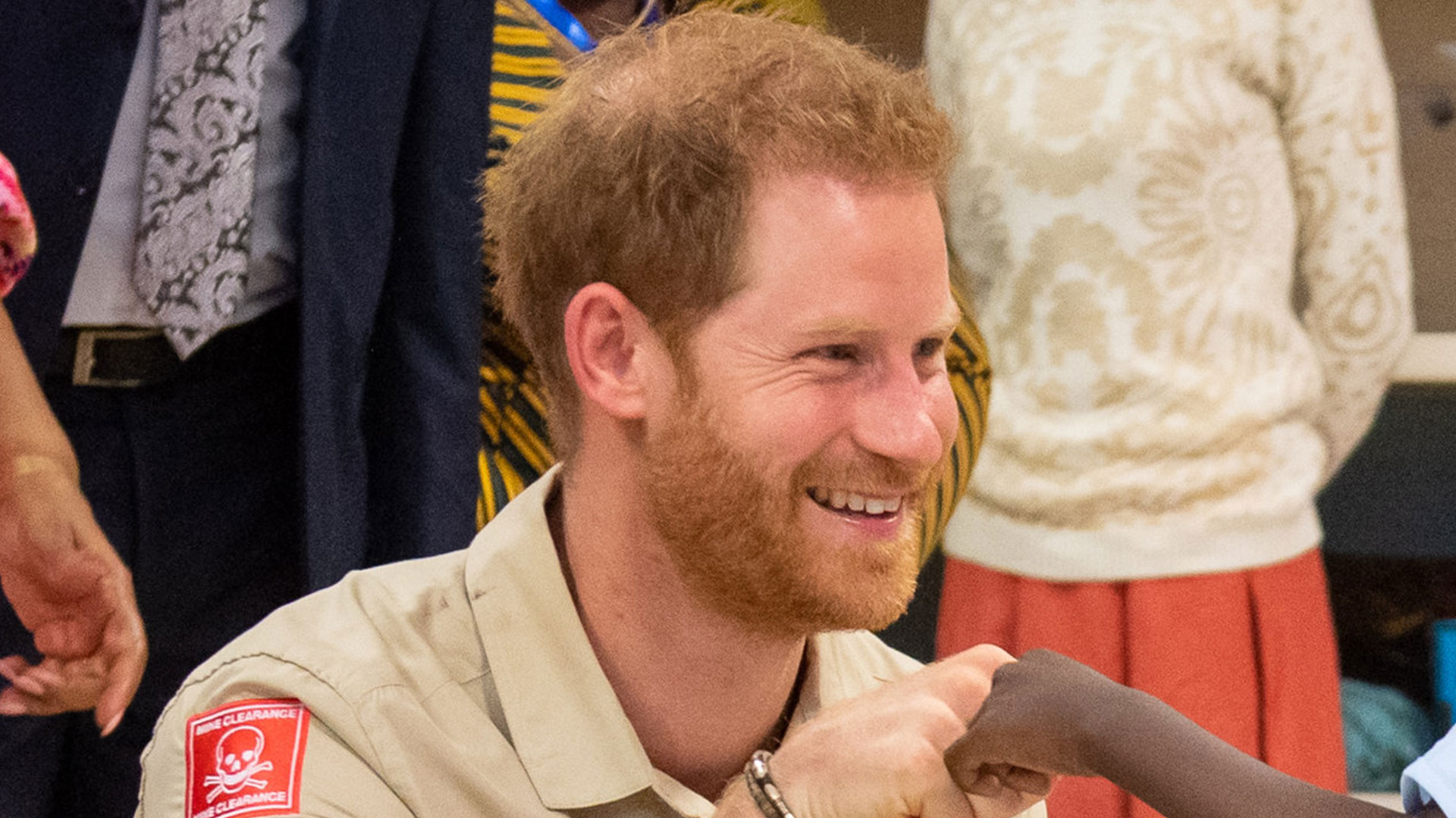 Watch Access Hollywood Interview Prince Harry Renames Hospital In(01)