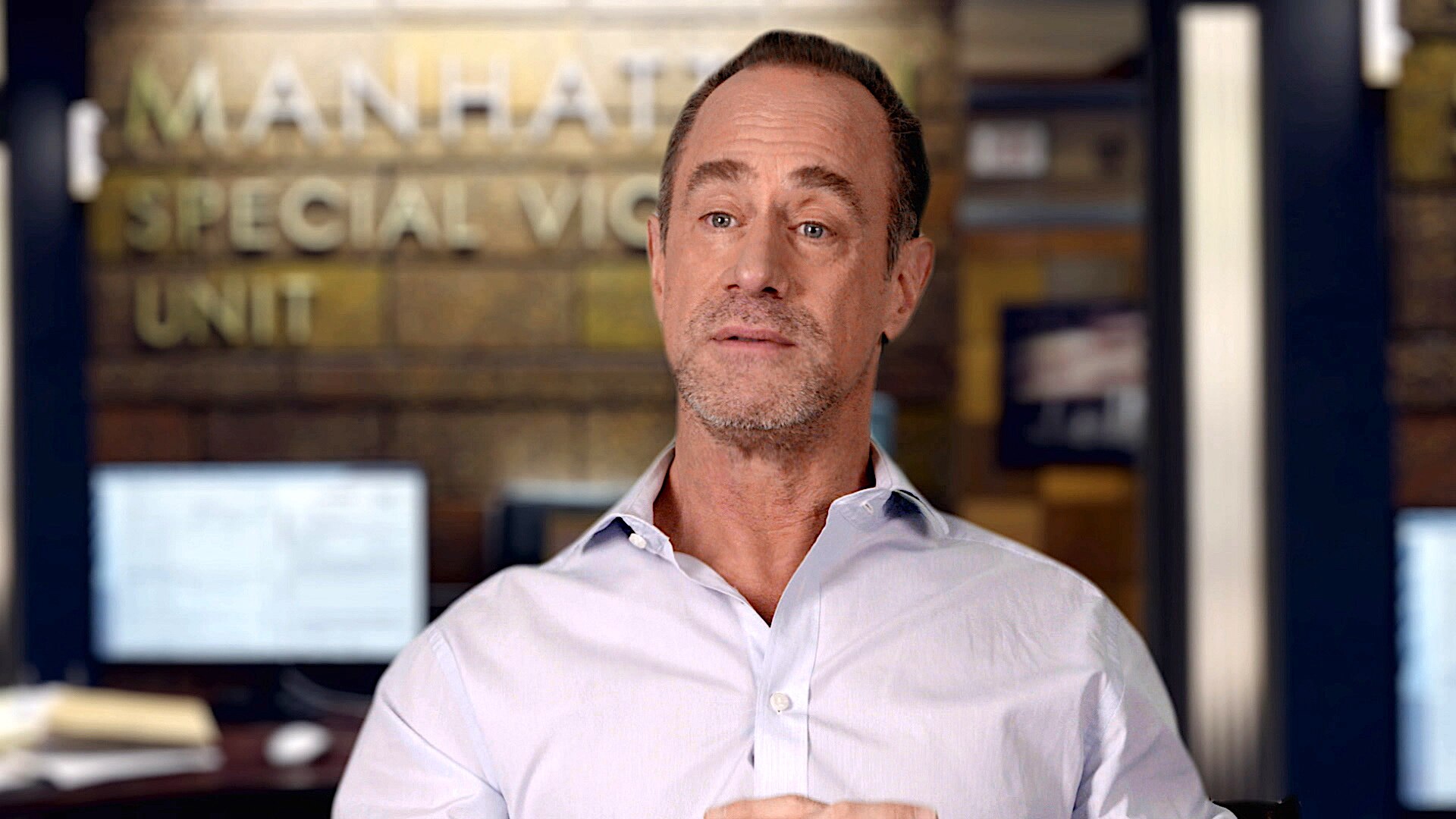Watch Law Order Special Victims Unit Highlight Chris Meloni On Chemistry With Mariska Watch Law Order Special Victims Unit Highlight Chris Meloni On Chemistry With Mariska