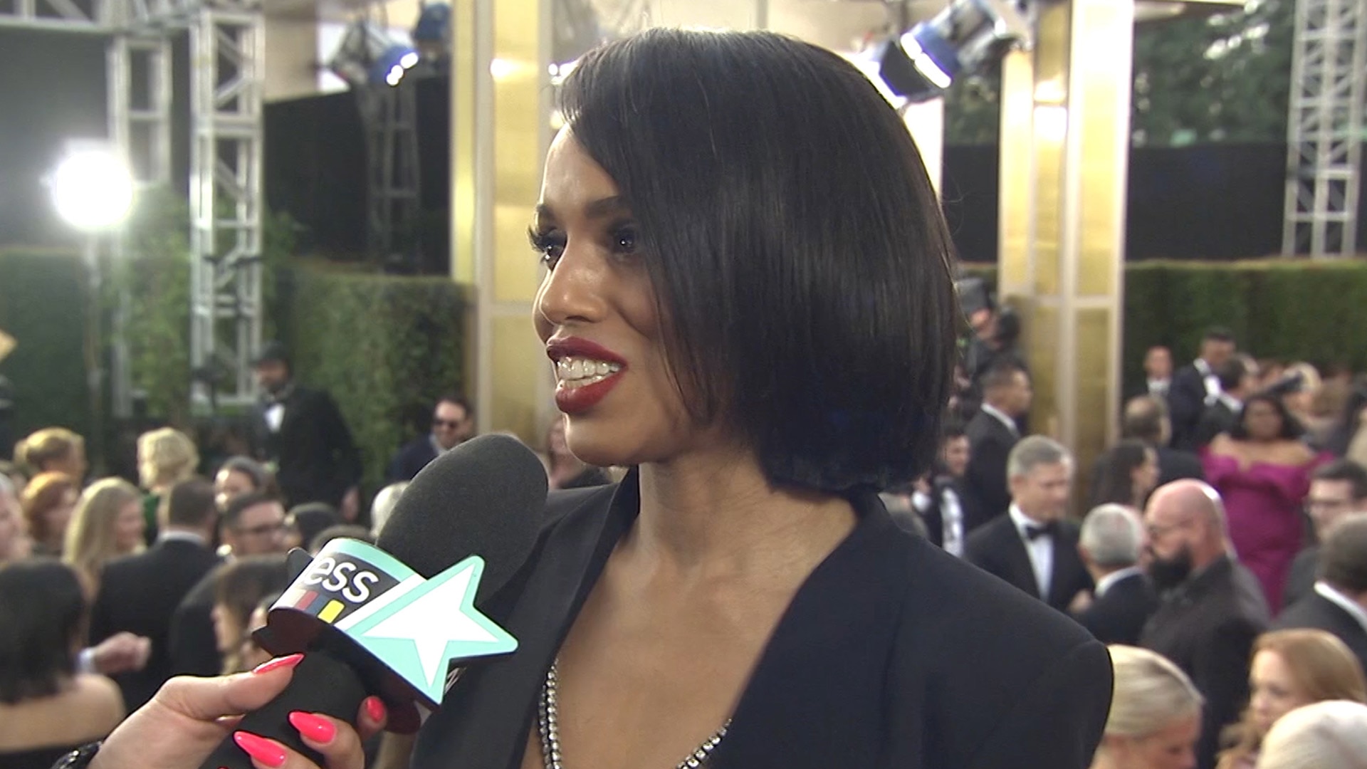 Watch Access Hollywood Interview Kerry Washington Gushing About Her