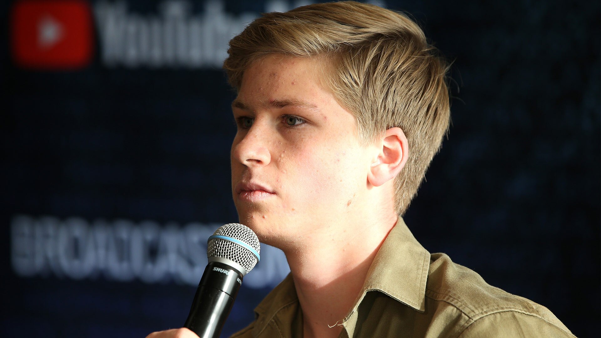Watch Access Hollywood Interview Robert Irwin Gets Emotional About