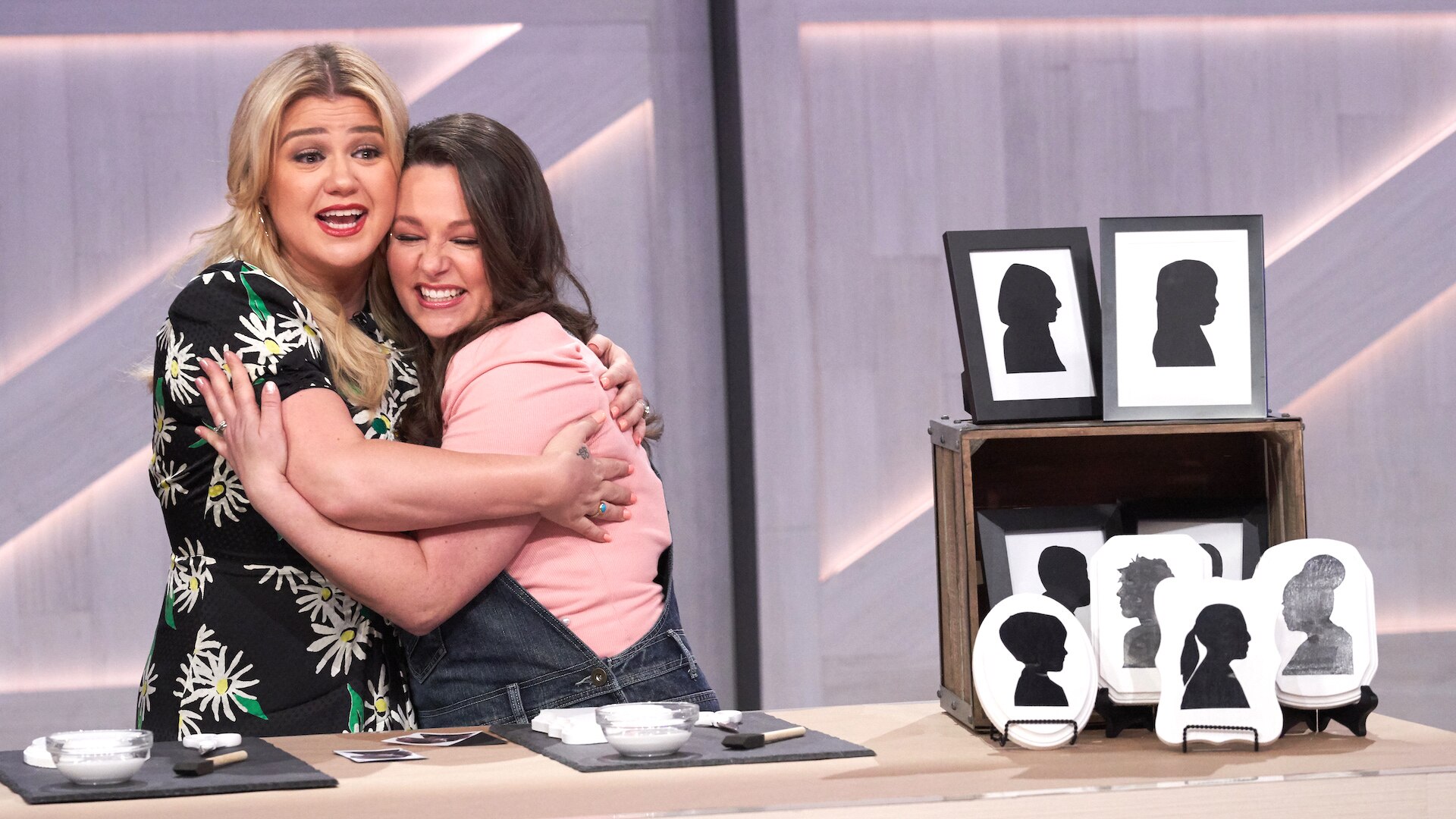 Watch The Kelly Clarkson Show Official Website Highlight Kelly Can't