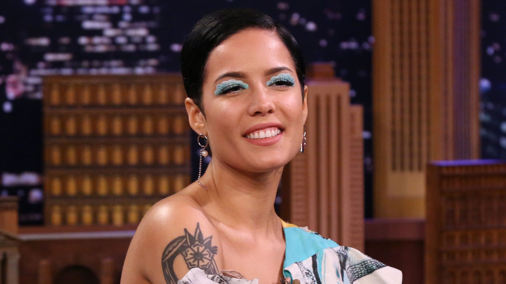 Watch The Tonight Show Starring Jimmy Fallon Interview: Halsey Talks