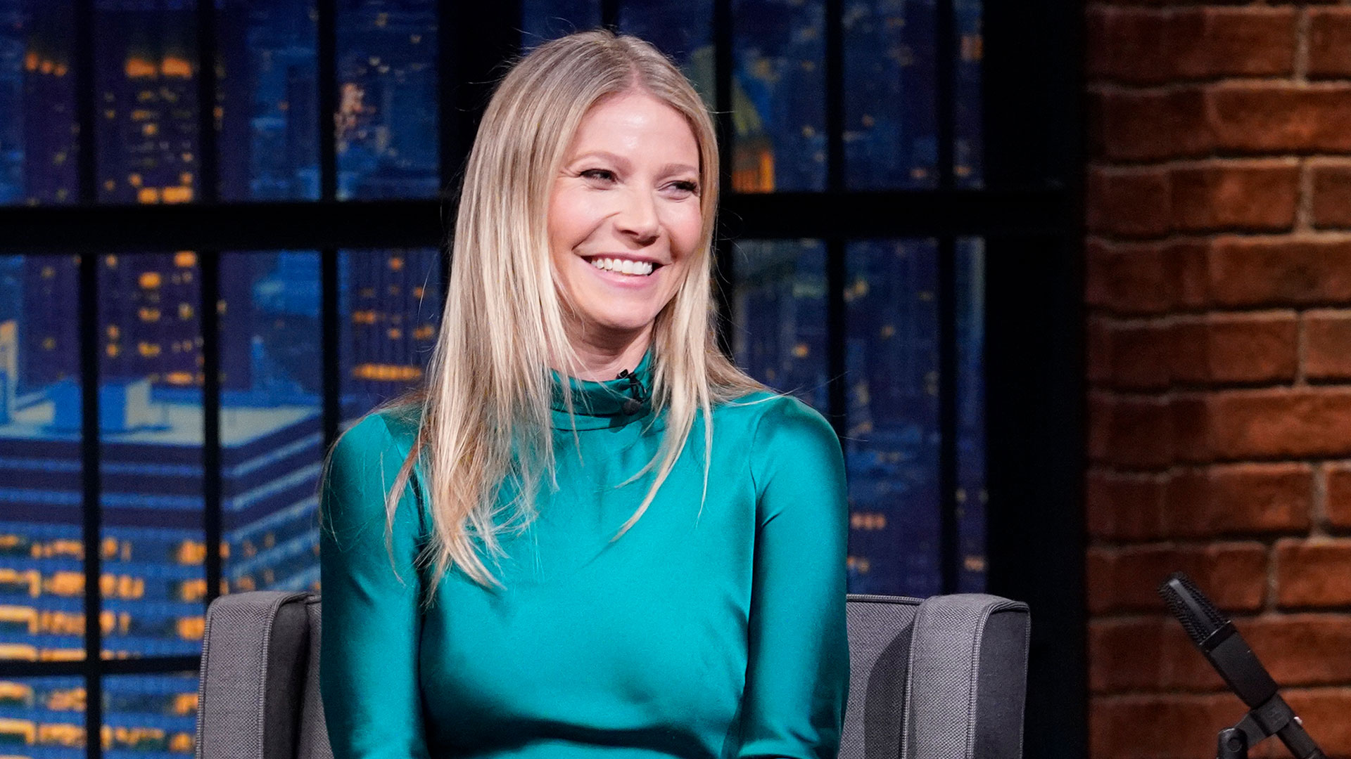 Watch Late Night with Seth Meyers Episode: Gwyneth Paltrow Terry Crews