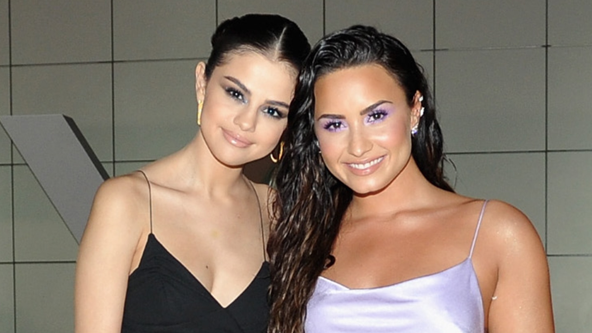 Watch Access Hollywood Interview Selena Gomez Applauds Demi Lovato S